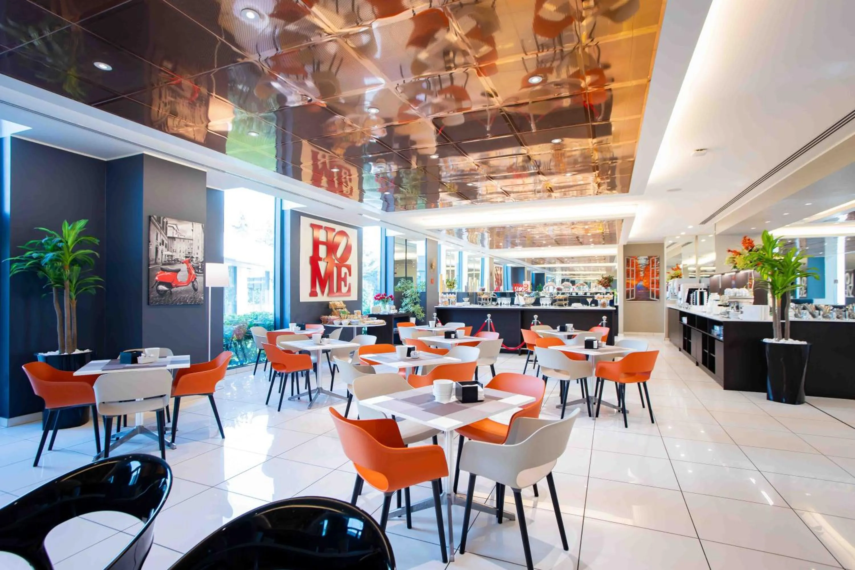 Restaurant/places to eat in AN Hotel Milano Melegnano