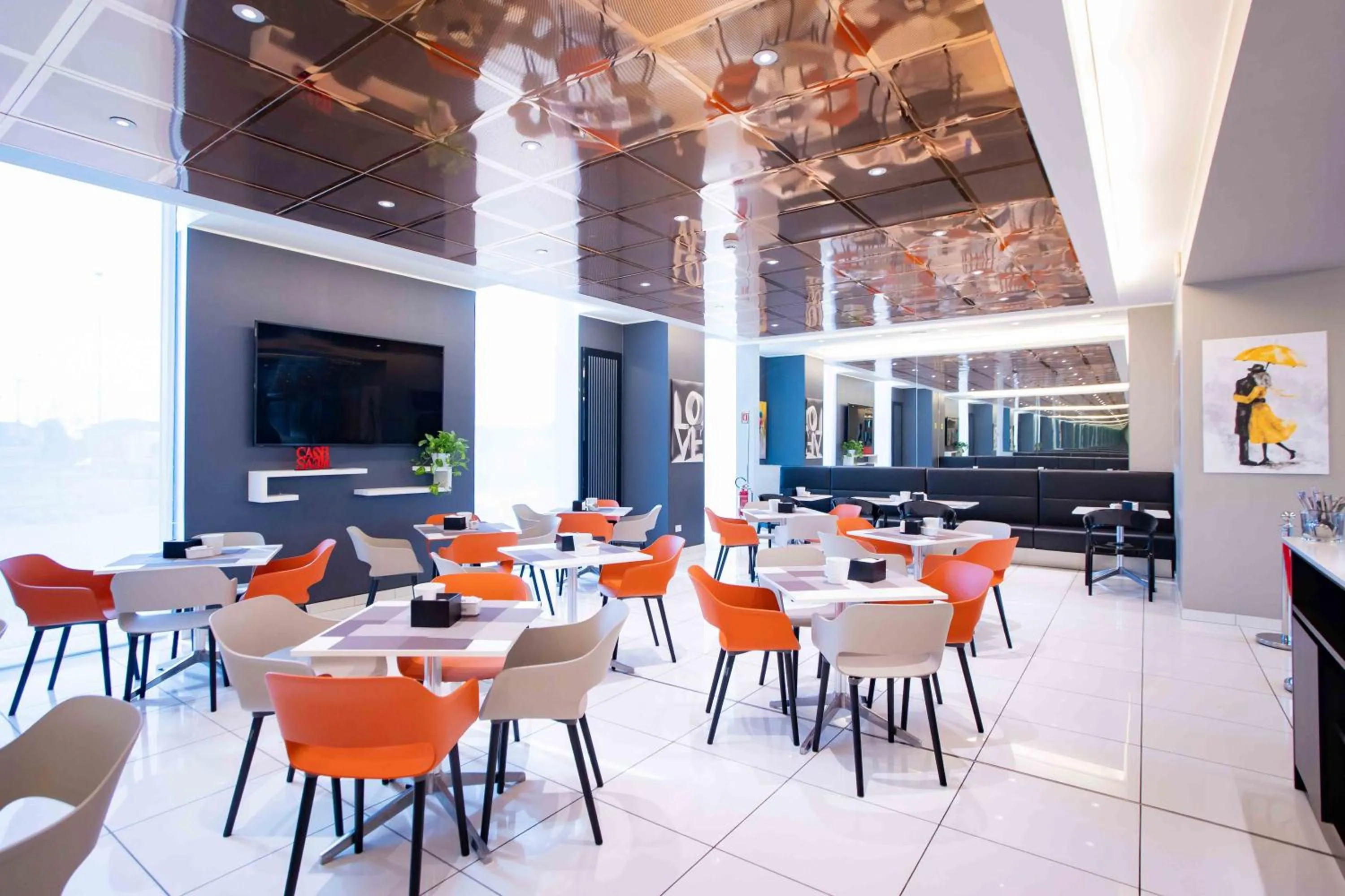 Restaurant/places to eat in AN Hotel Milano Melegnano