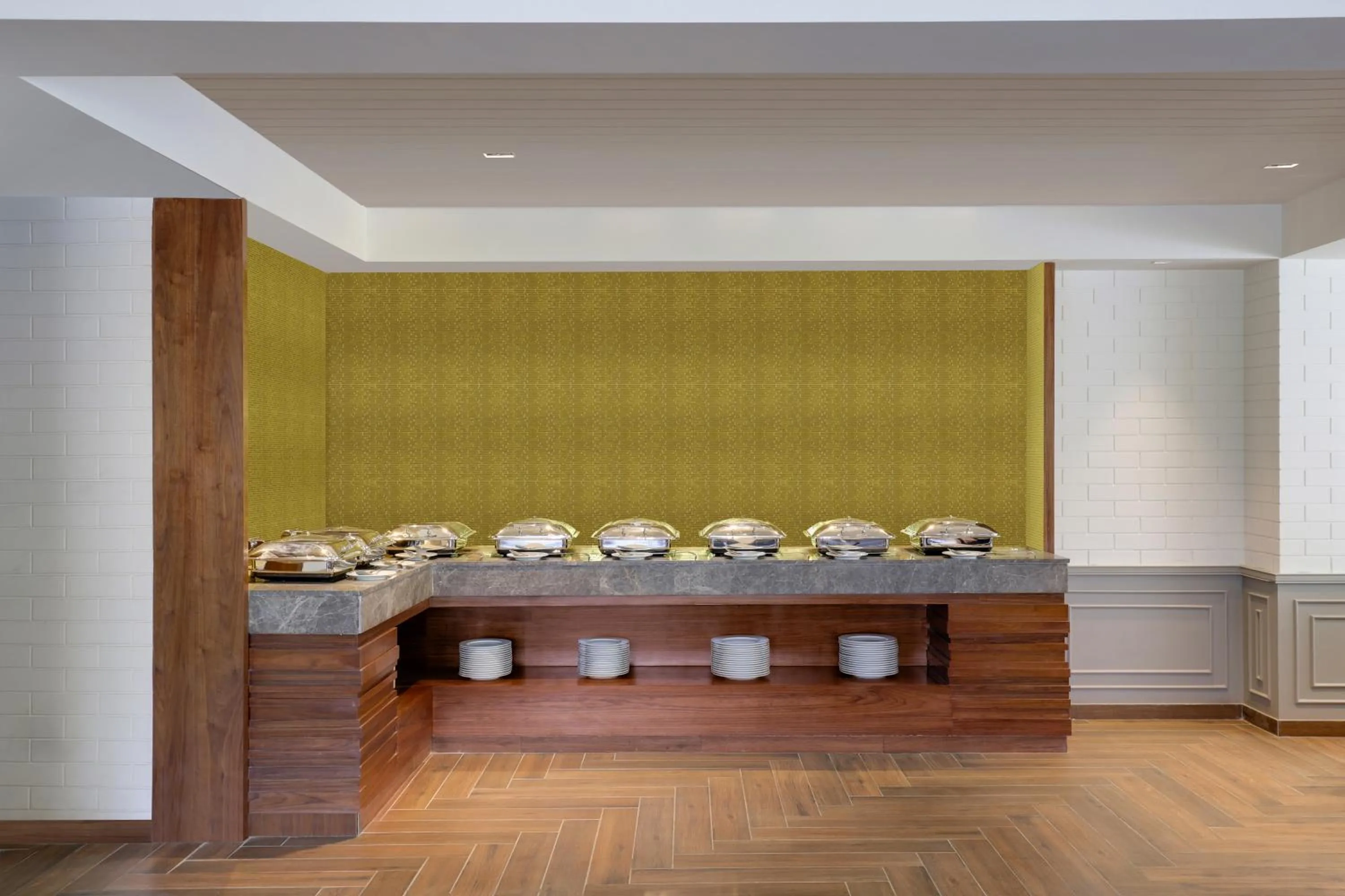 Lemon Tree Hotel, Sonmarg by the Riverside