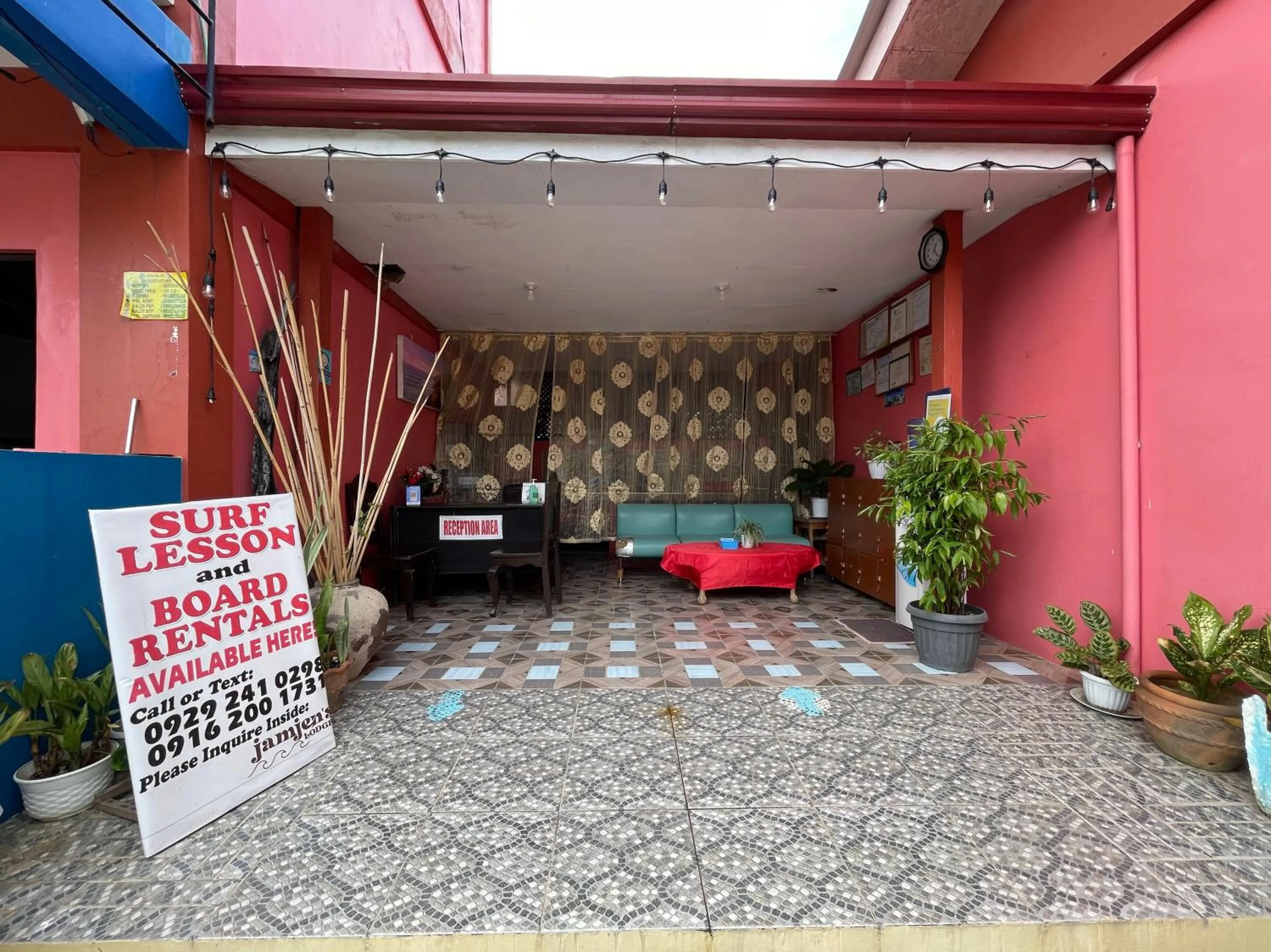 Lobby or reception in Jamjen's Lodge