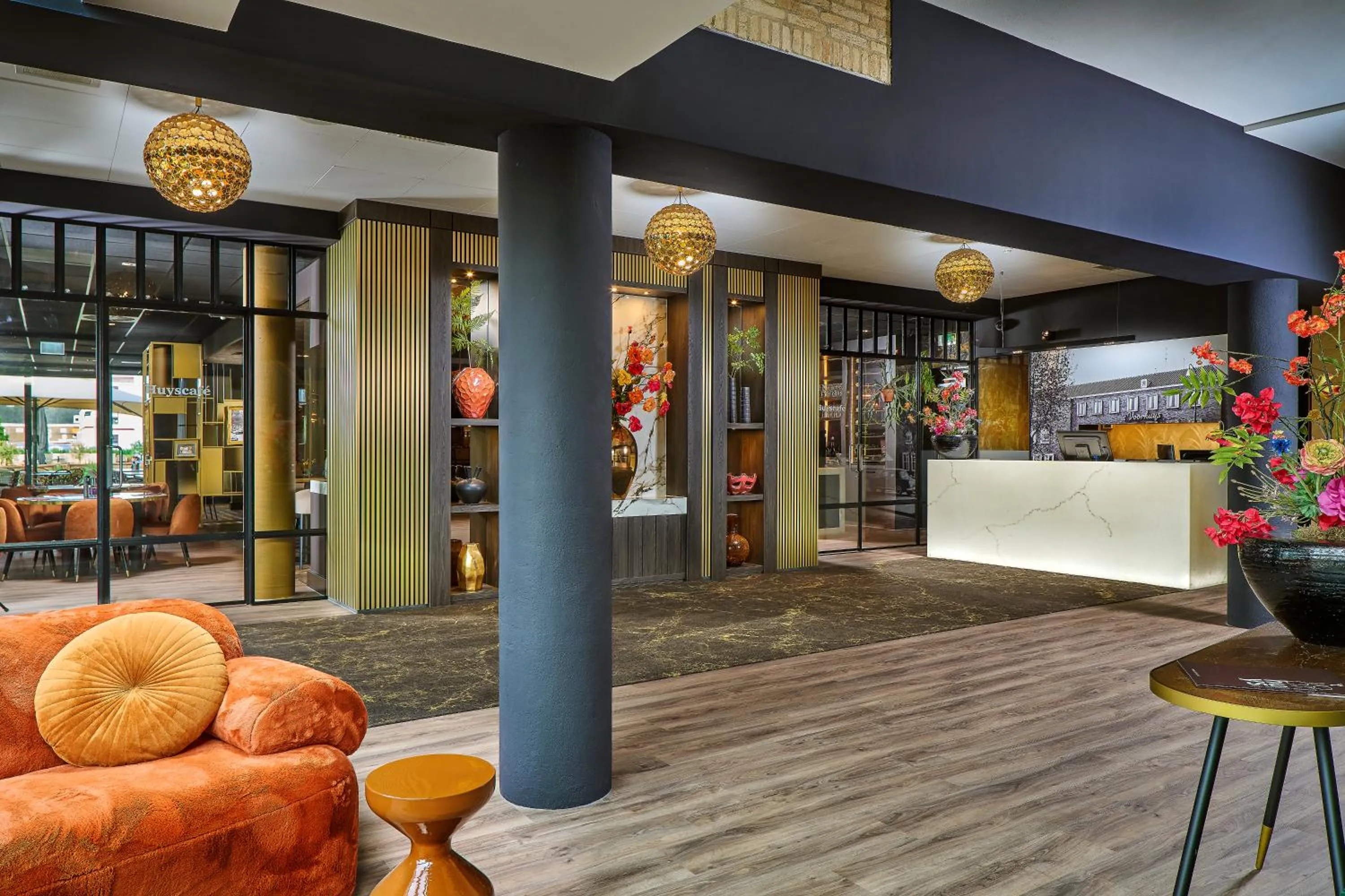 Lobby or reception in Hotel Restaurant Grandcafé 't Voorhuys