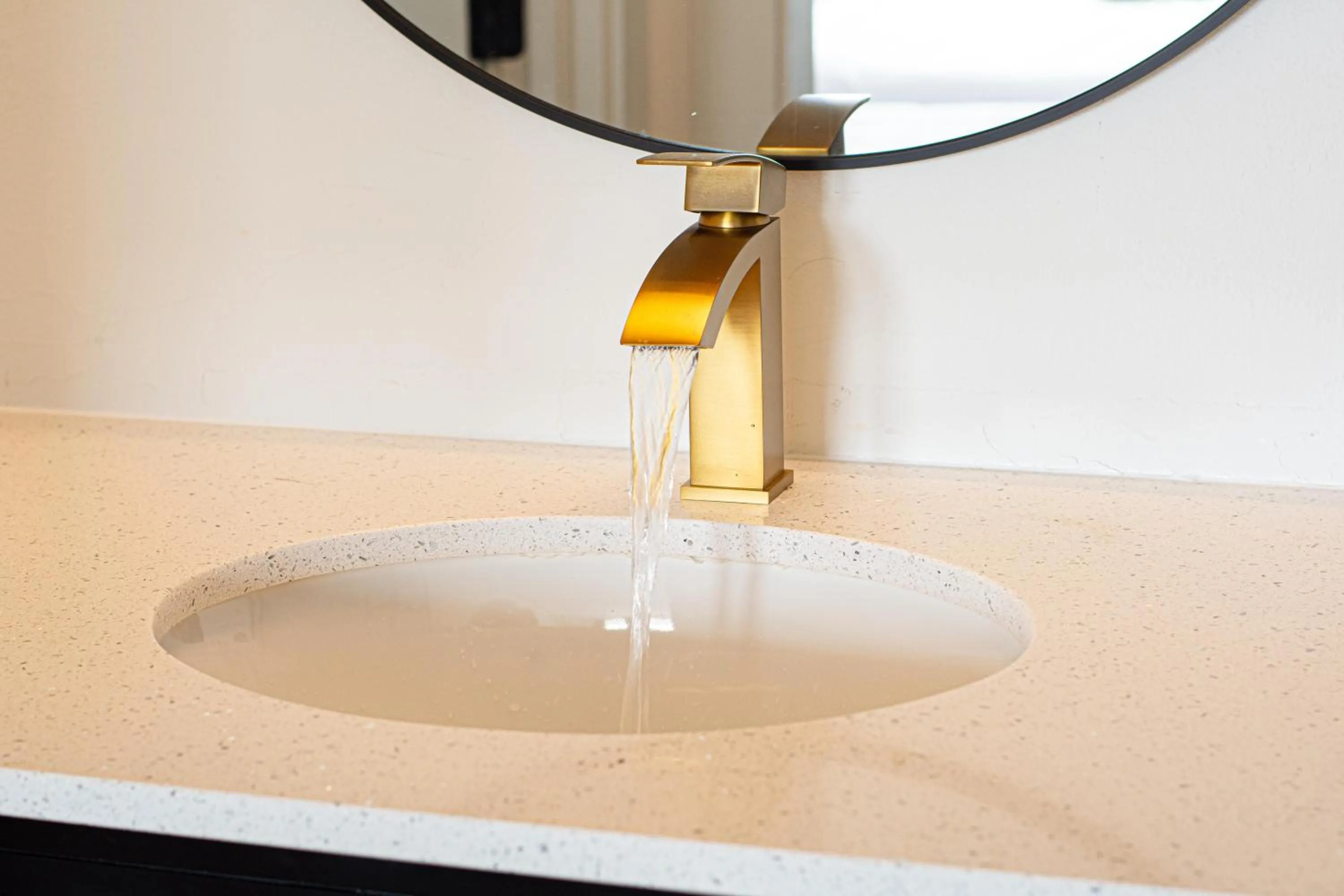 The Mallard Hotel & Suites