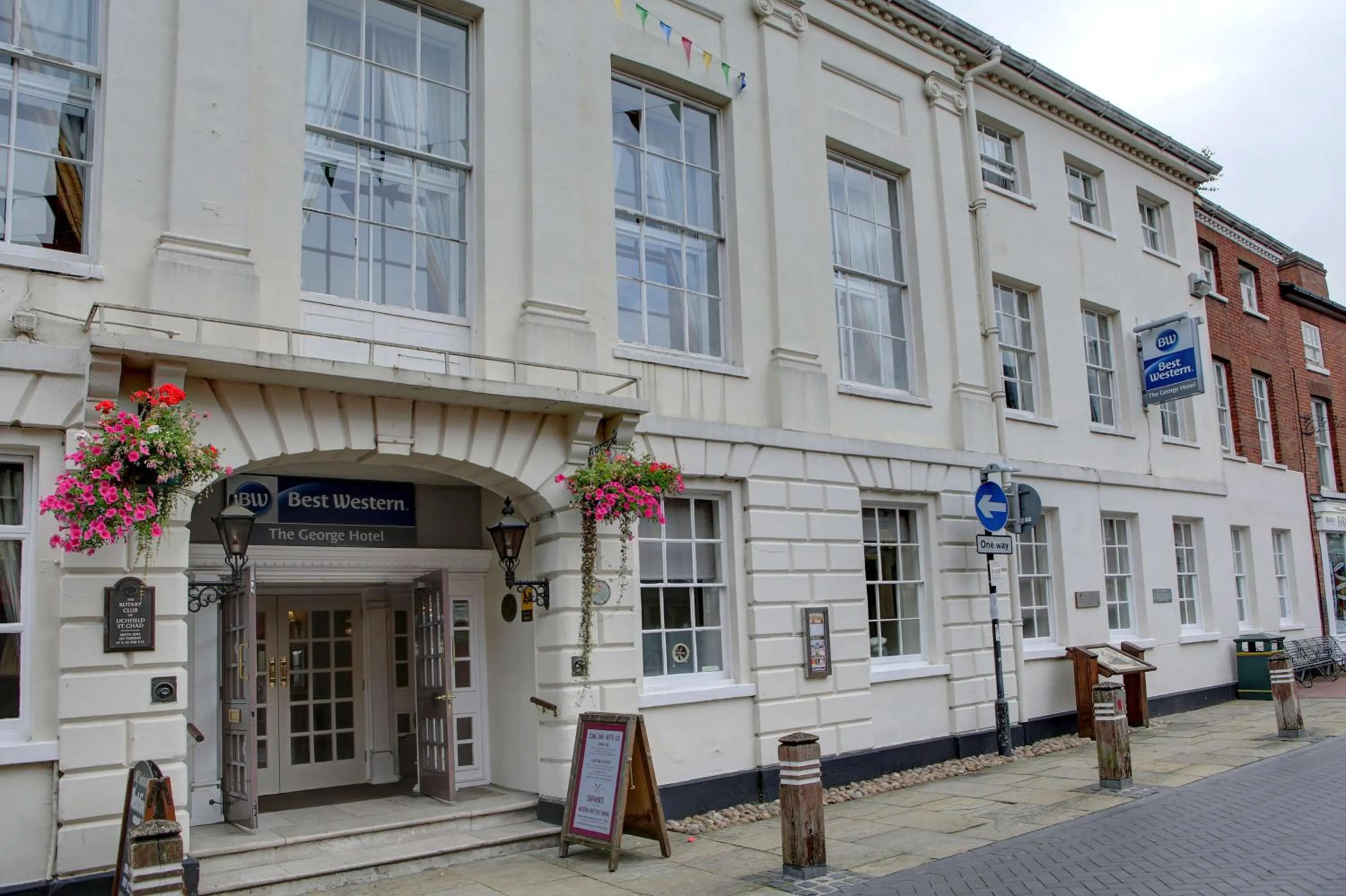 Property building in Best Western Lichfield City Centre The George Hotel