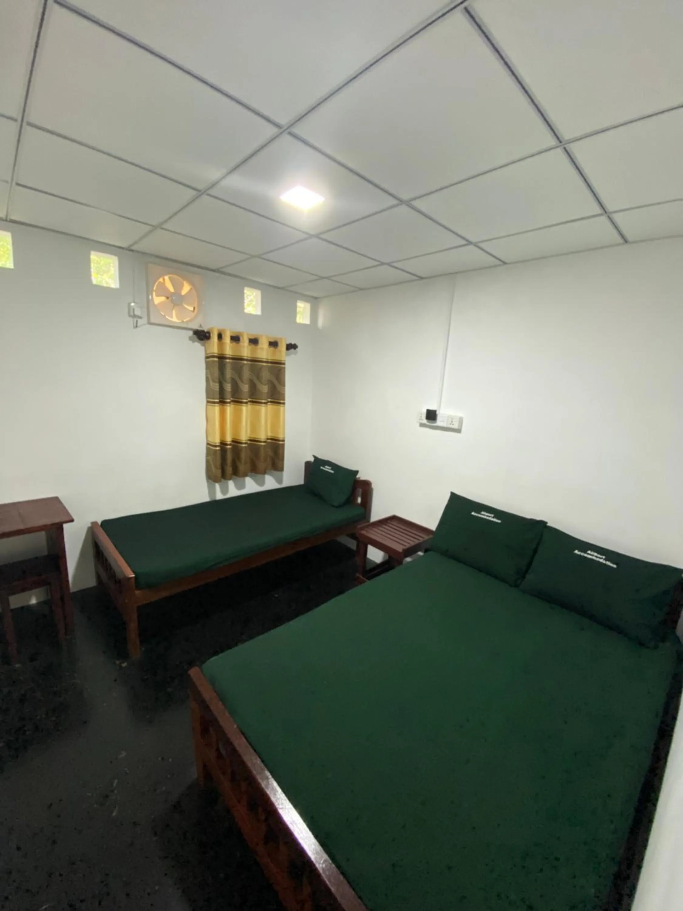 Bed in Airport Tourist Resort