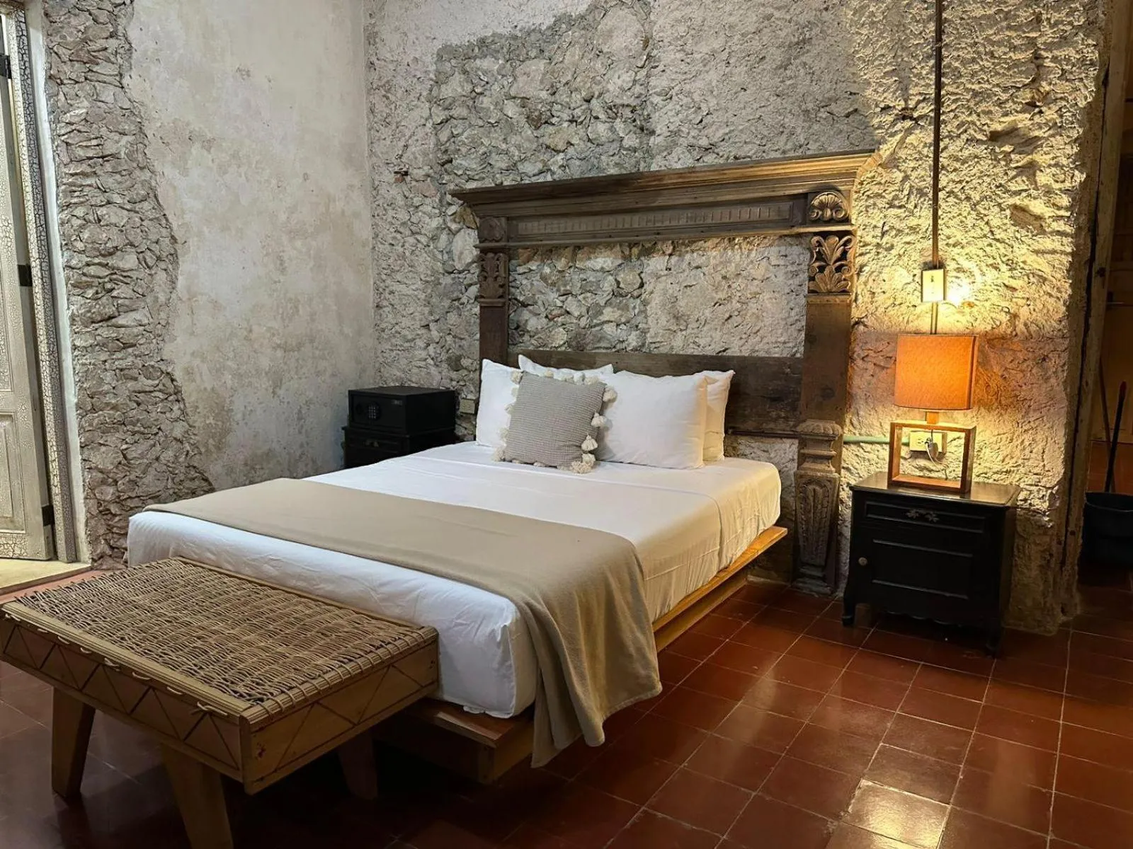 Bed in Historic House Hotel boutique