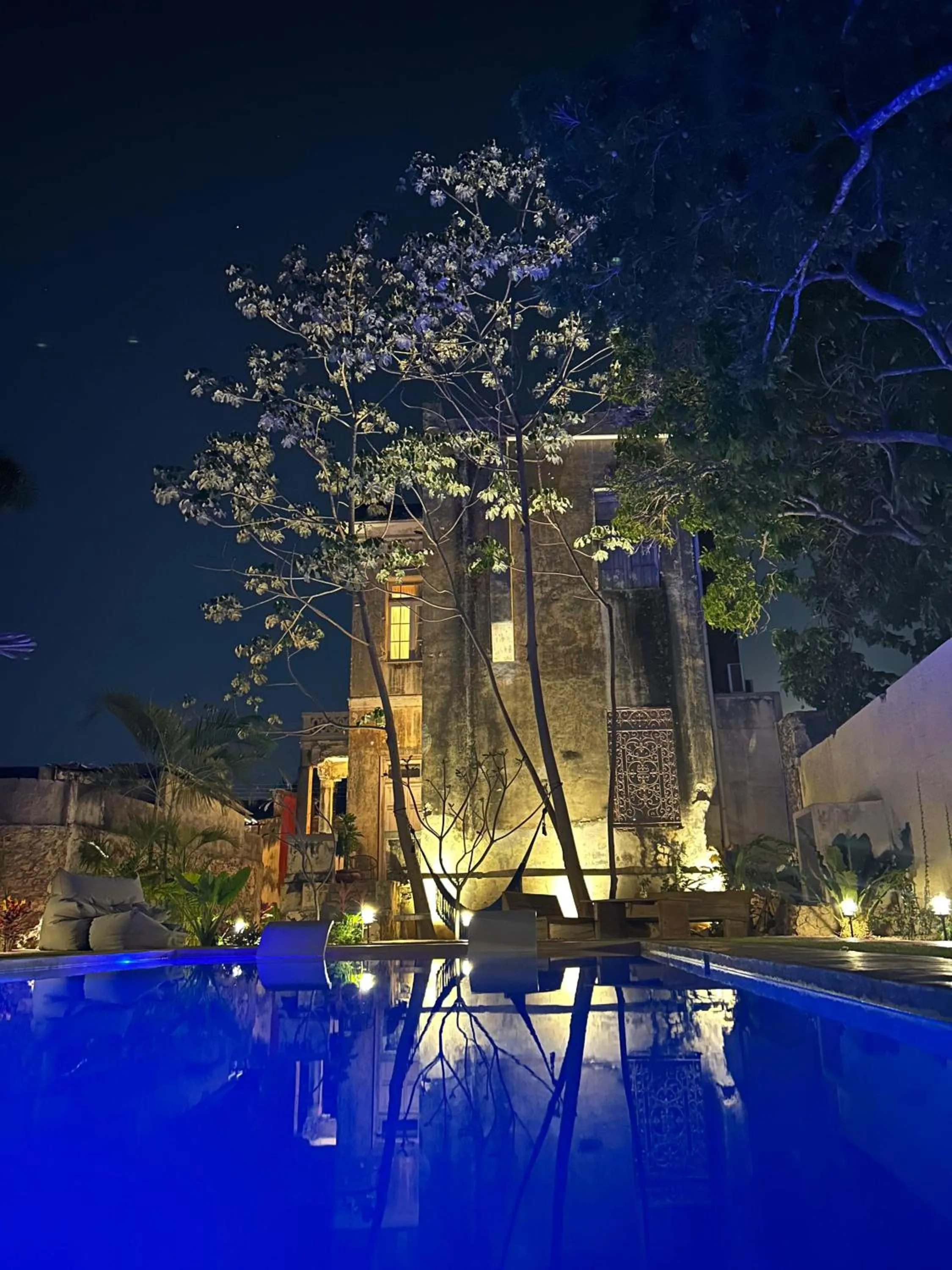 Night in Historic House Hotel boutique