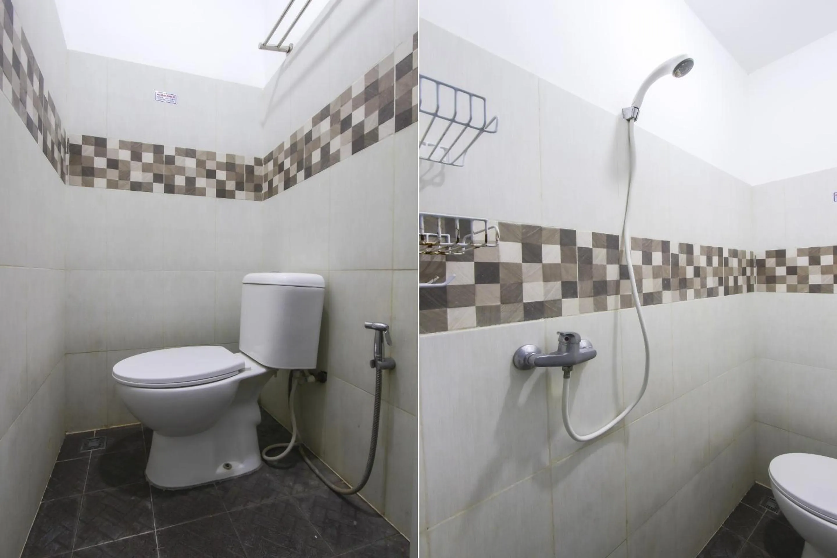 Bathroom in Hotel O New Puspa Residence