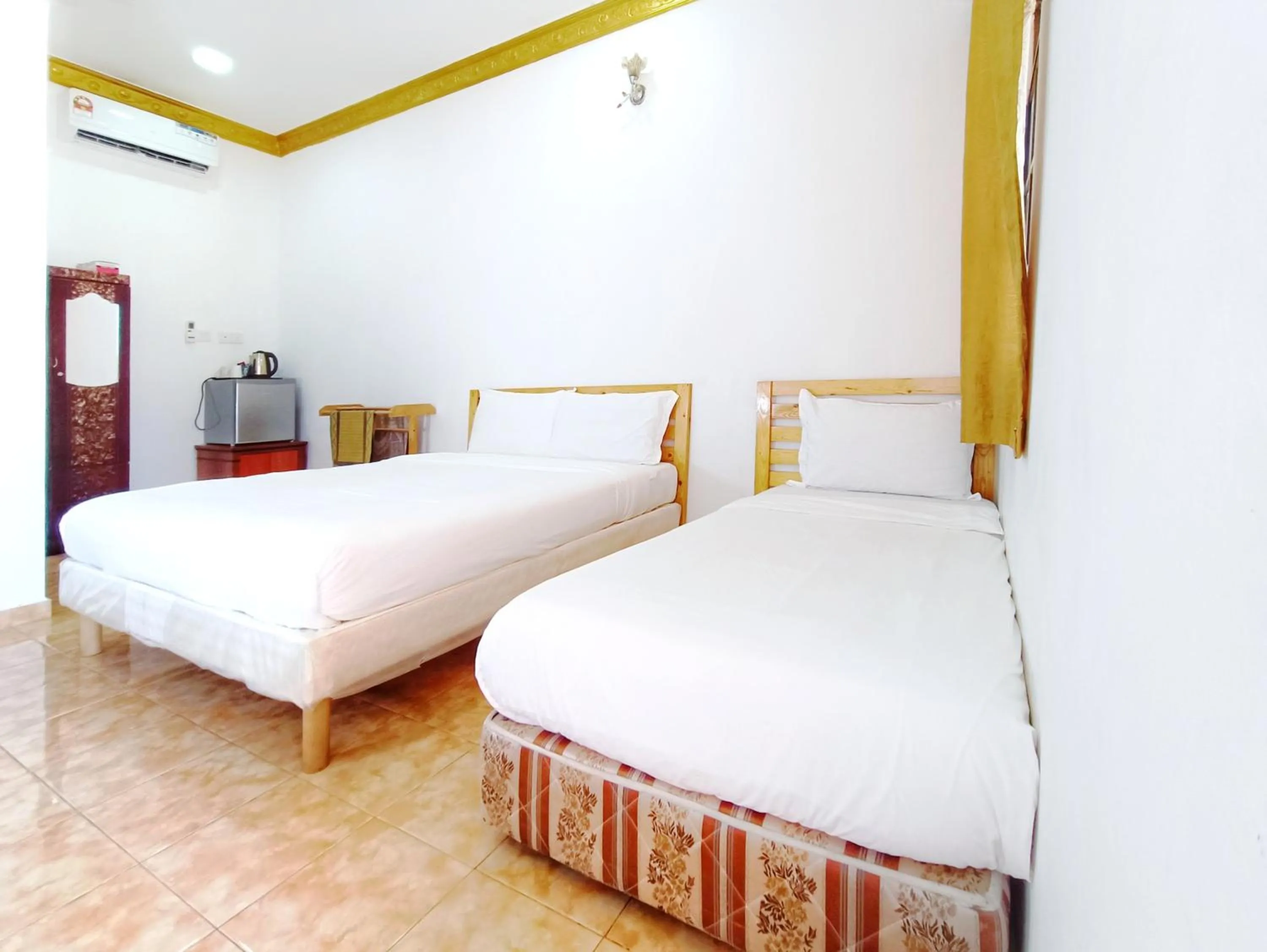 Bed in Chalet Yunie Marang by RVH