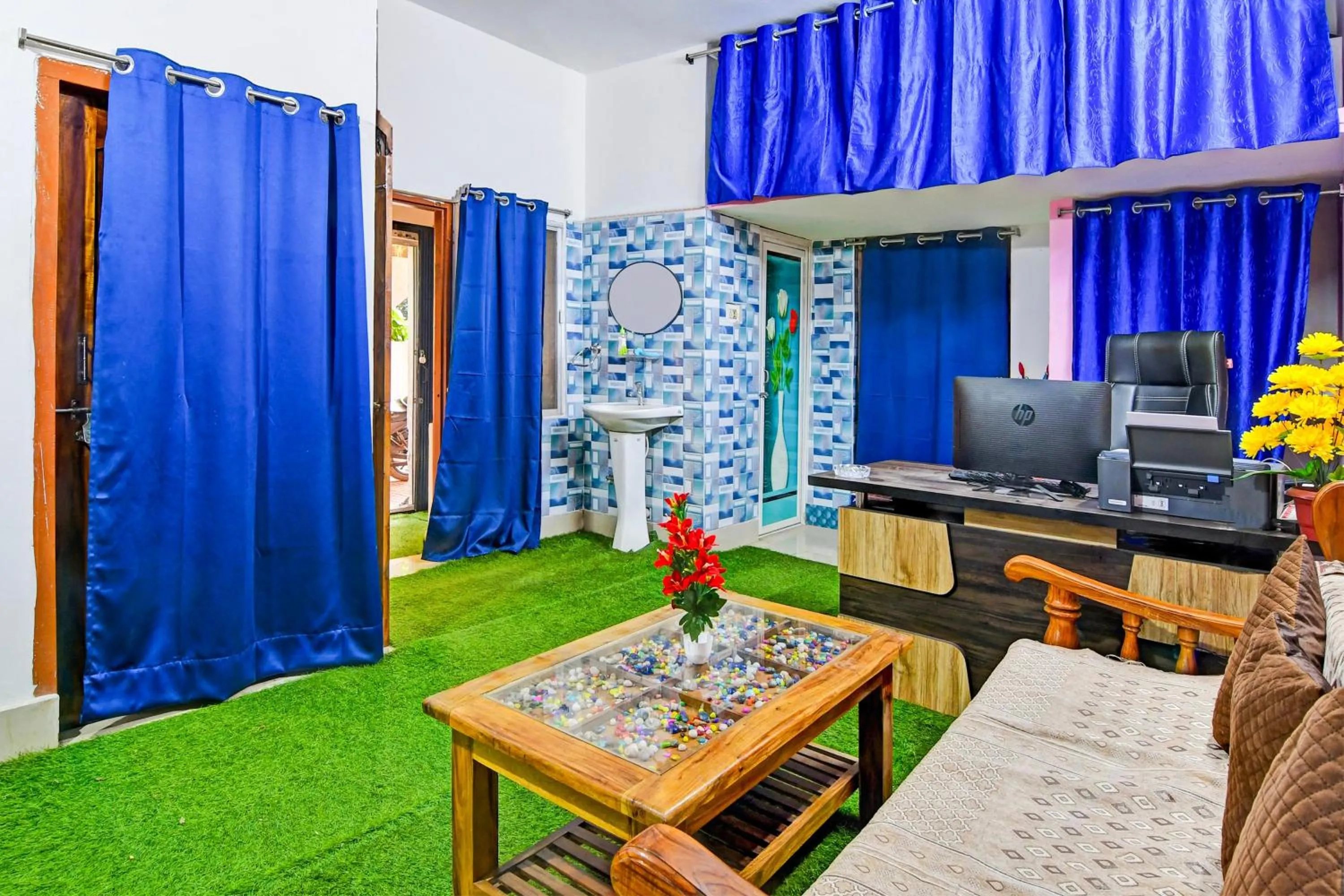 Lobby or reception in Hotel O Khushi Guest House