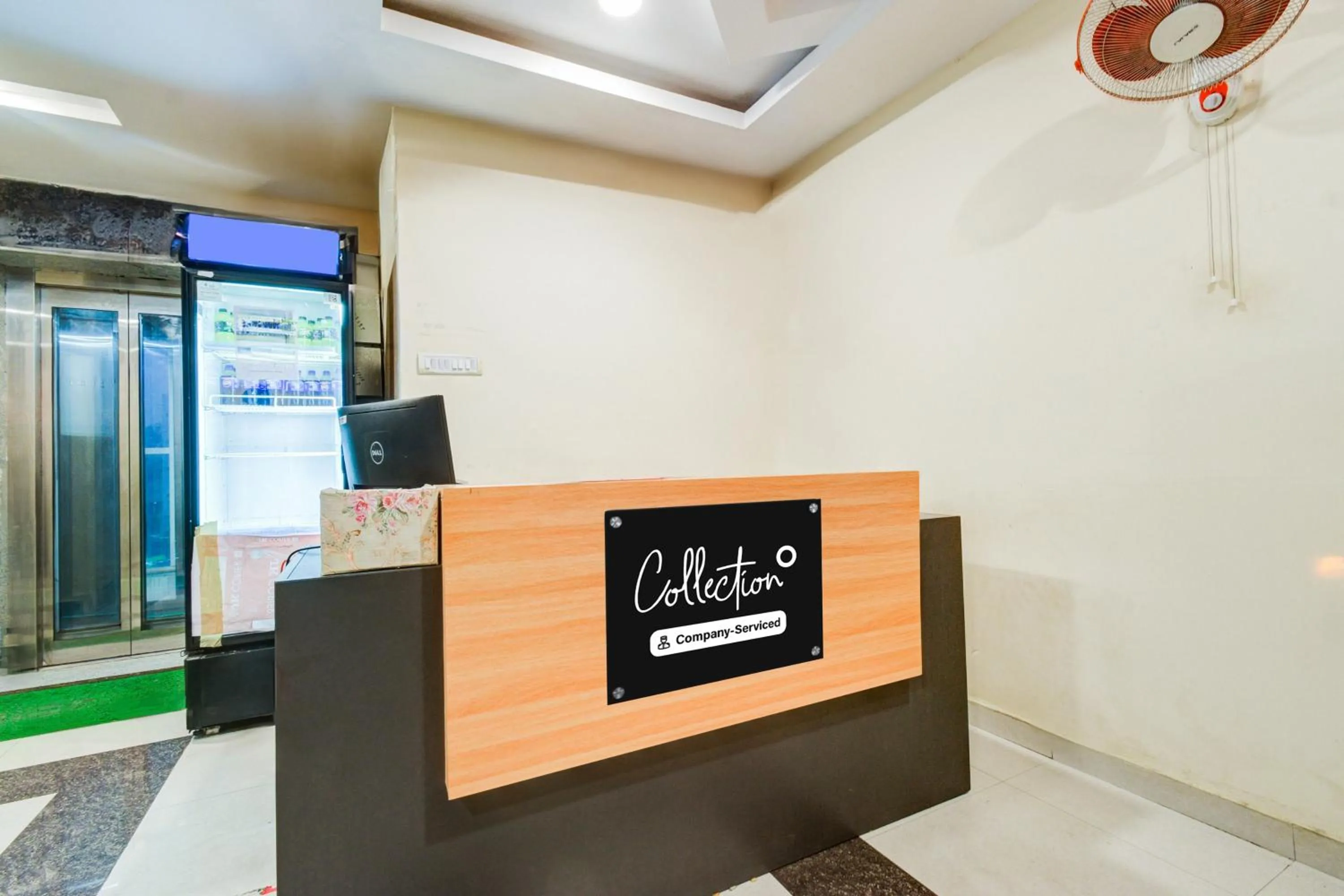 Lobby or reception in Super Collection O Malkajgiri