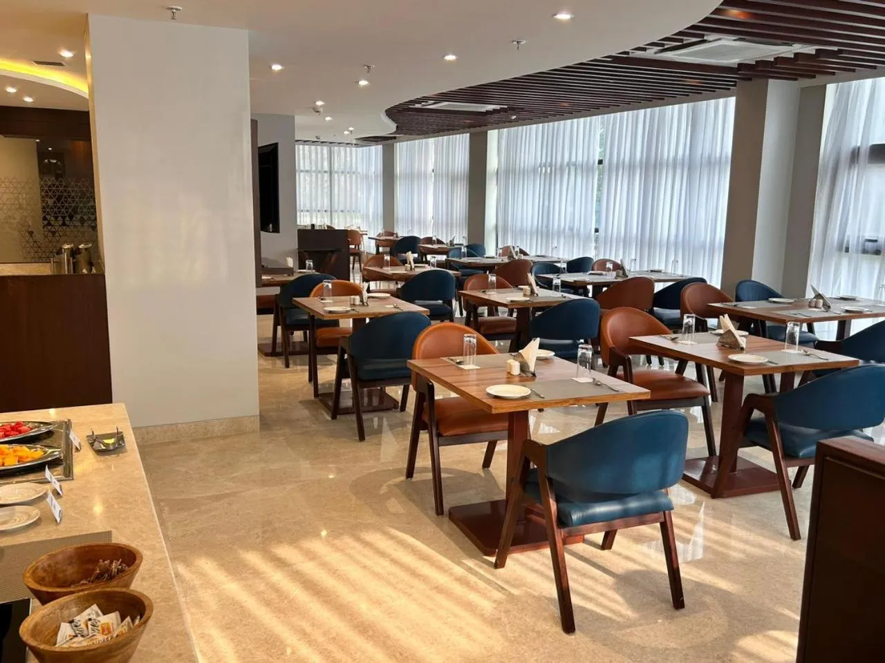 Restaurant/places to eat in Best Western Maharani Bagh New Delhi