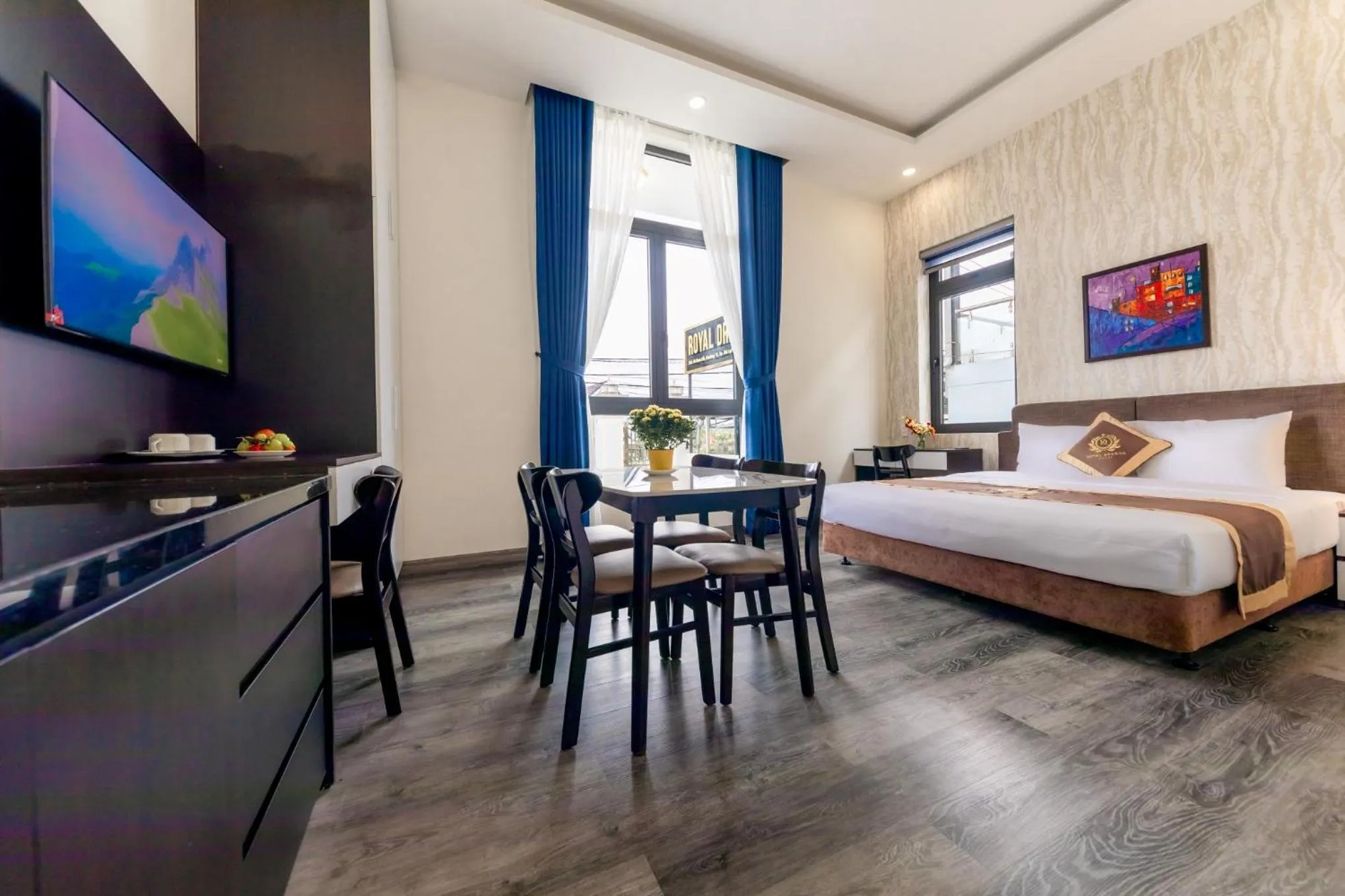 Photo of the whole room, Bed in ROYAL DRAGON HOTEL