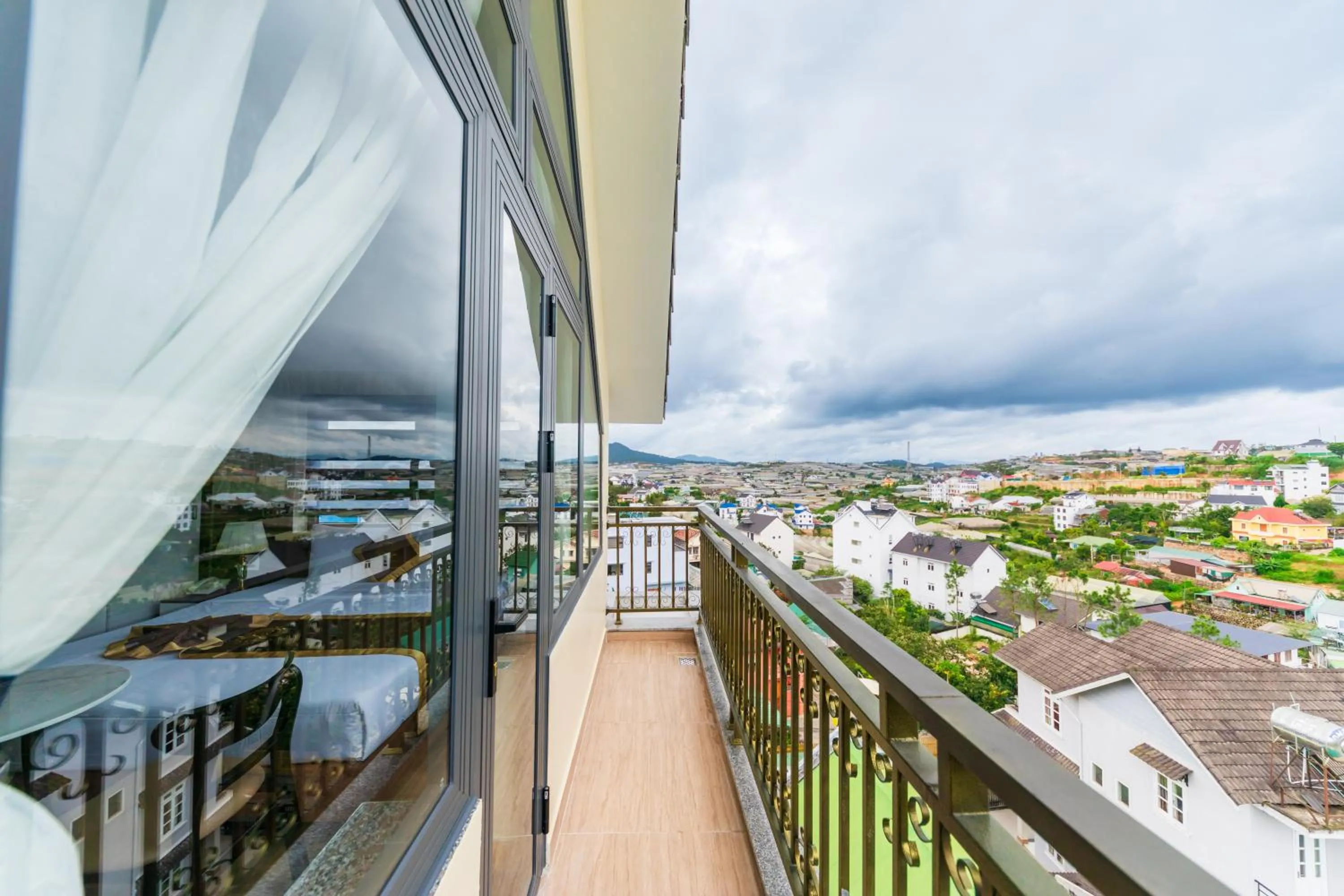 Balcony/Terrace in ROYAL DRAGON HOTEL