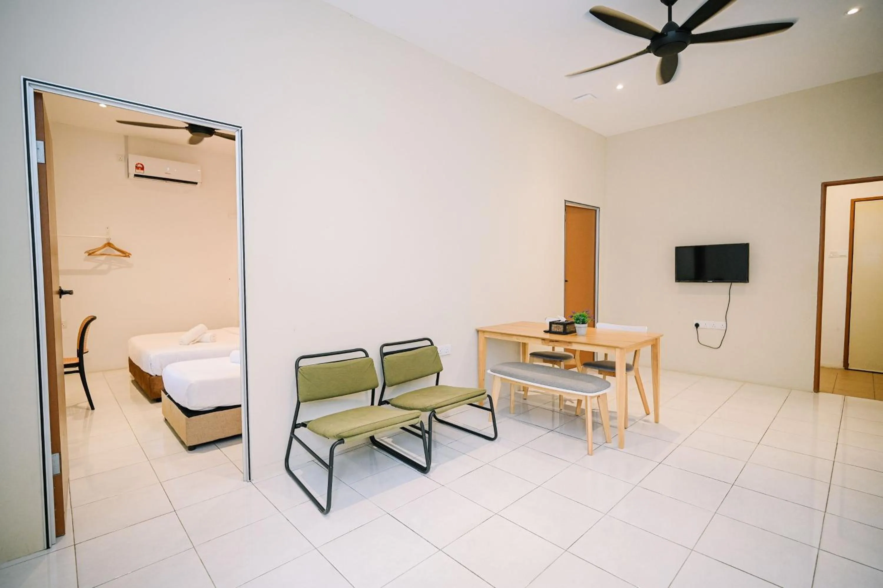 Bed in LiLLA Rainforest Retreat - Hulu Langat