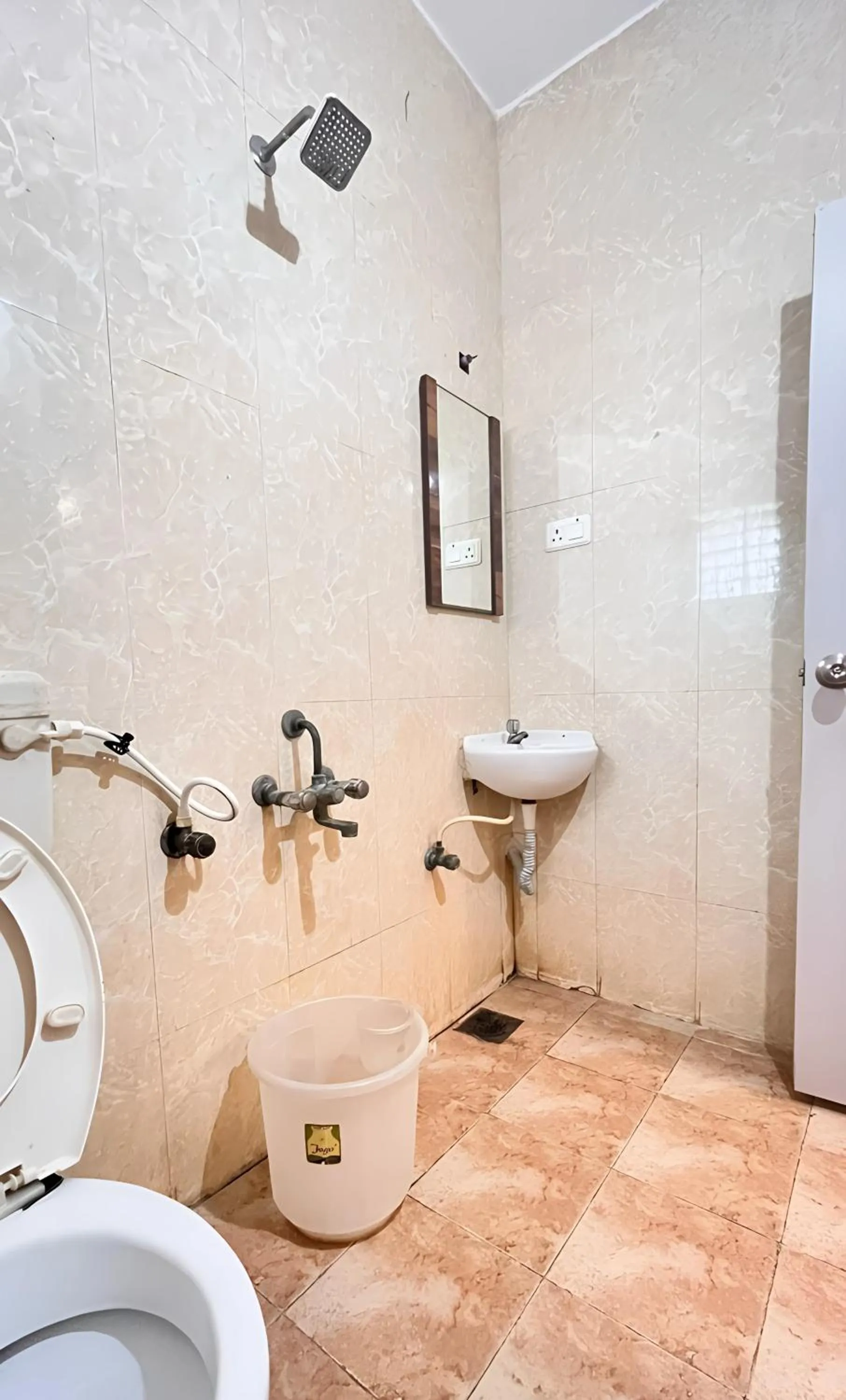 Bathroom in Comfort Park Inn (Unit of Prohotel)