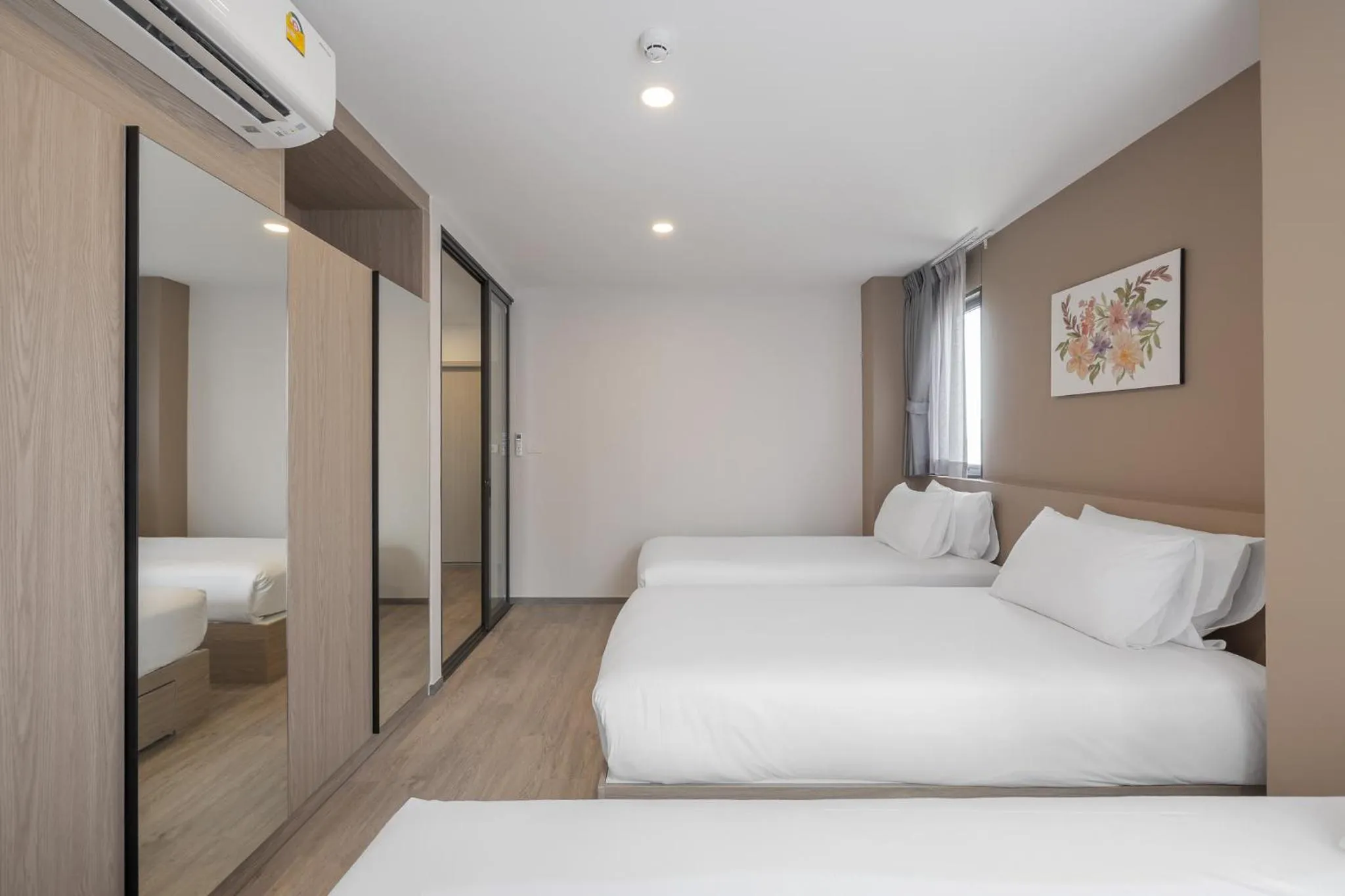 Bed in Salaya One Hotel & Service Apartment