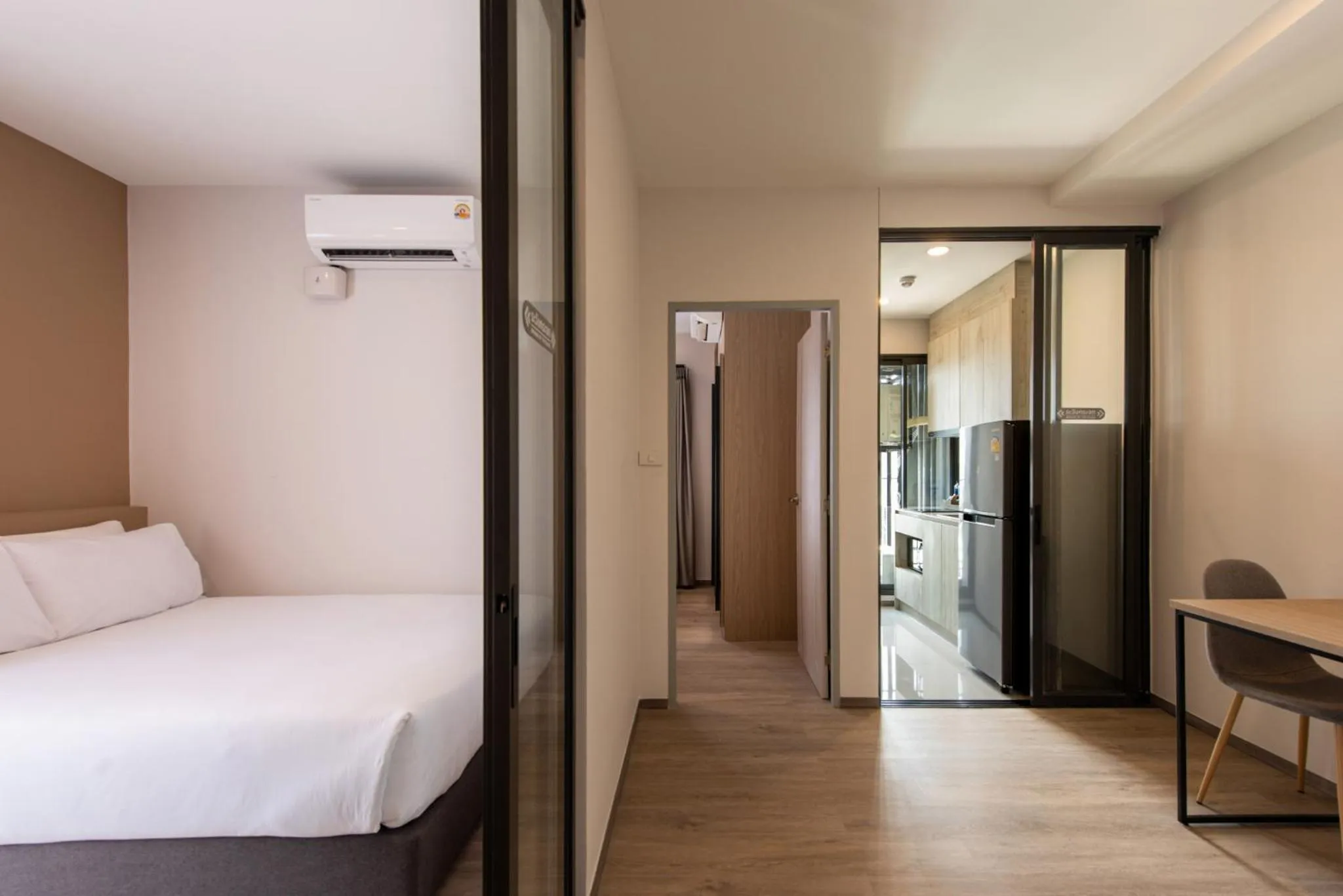 Bed in Salaya One Hotel & Service Apartment