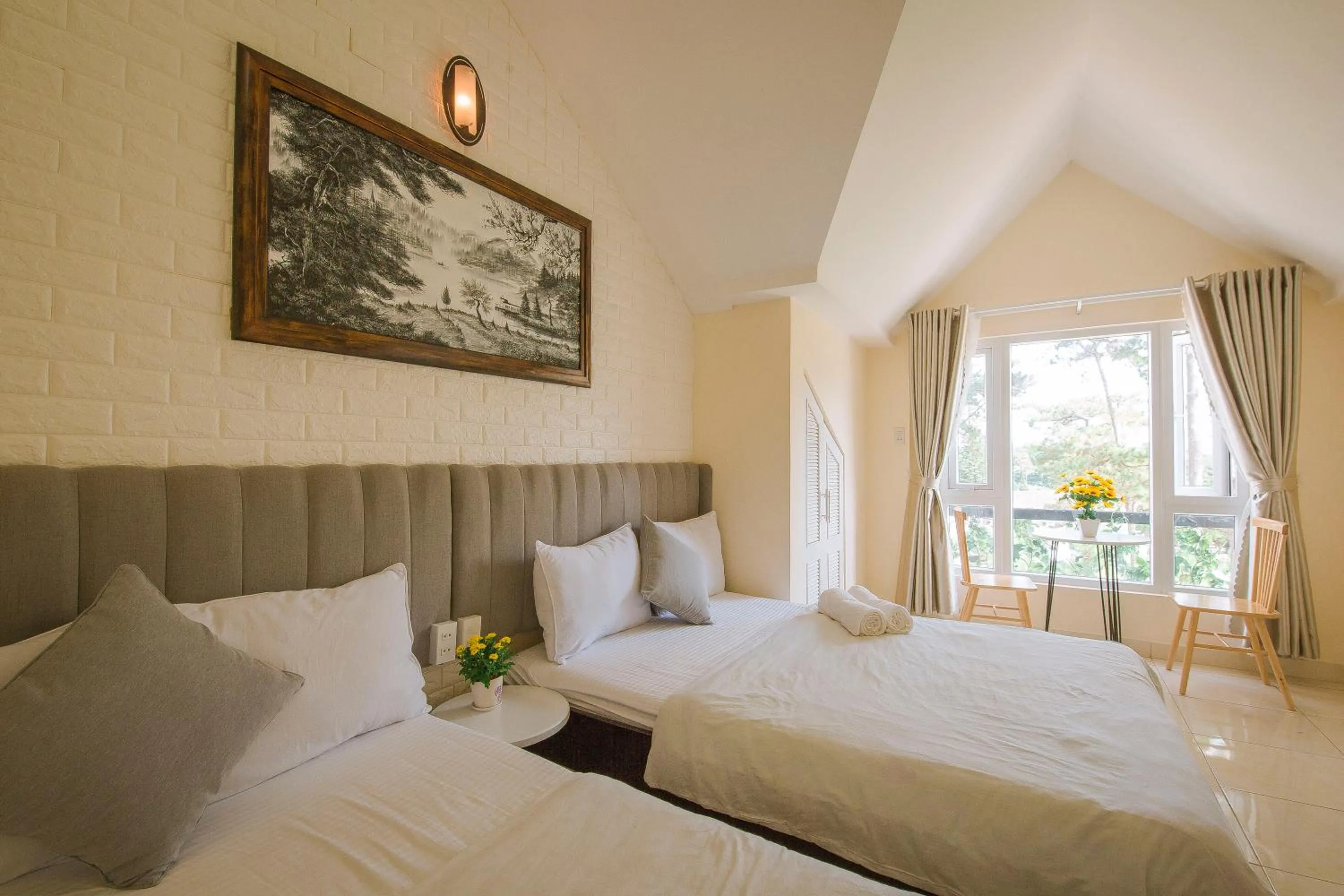 Bed in Thang Lap Hotel