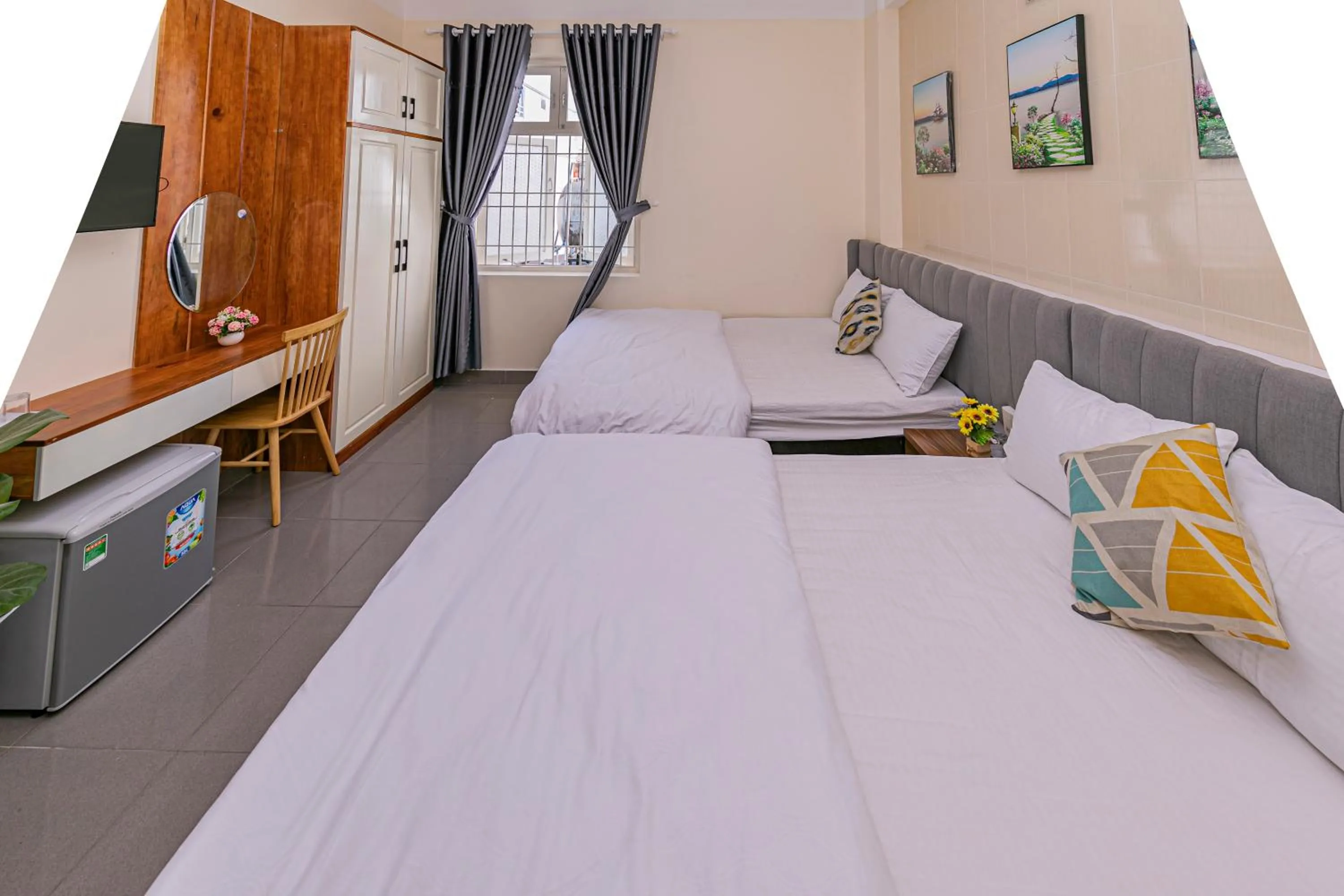 Bed in Thang Lap Hotel