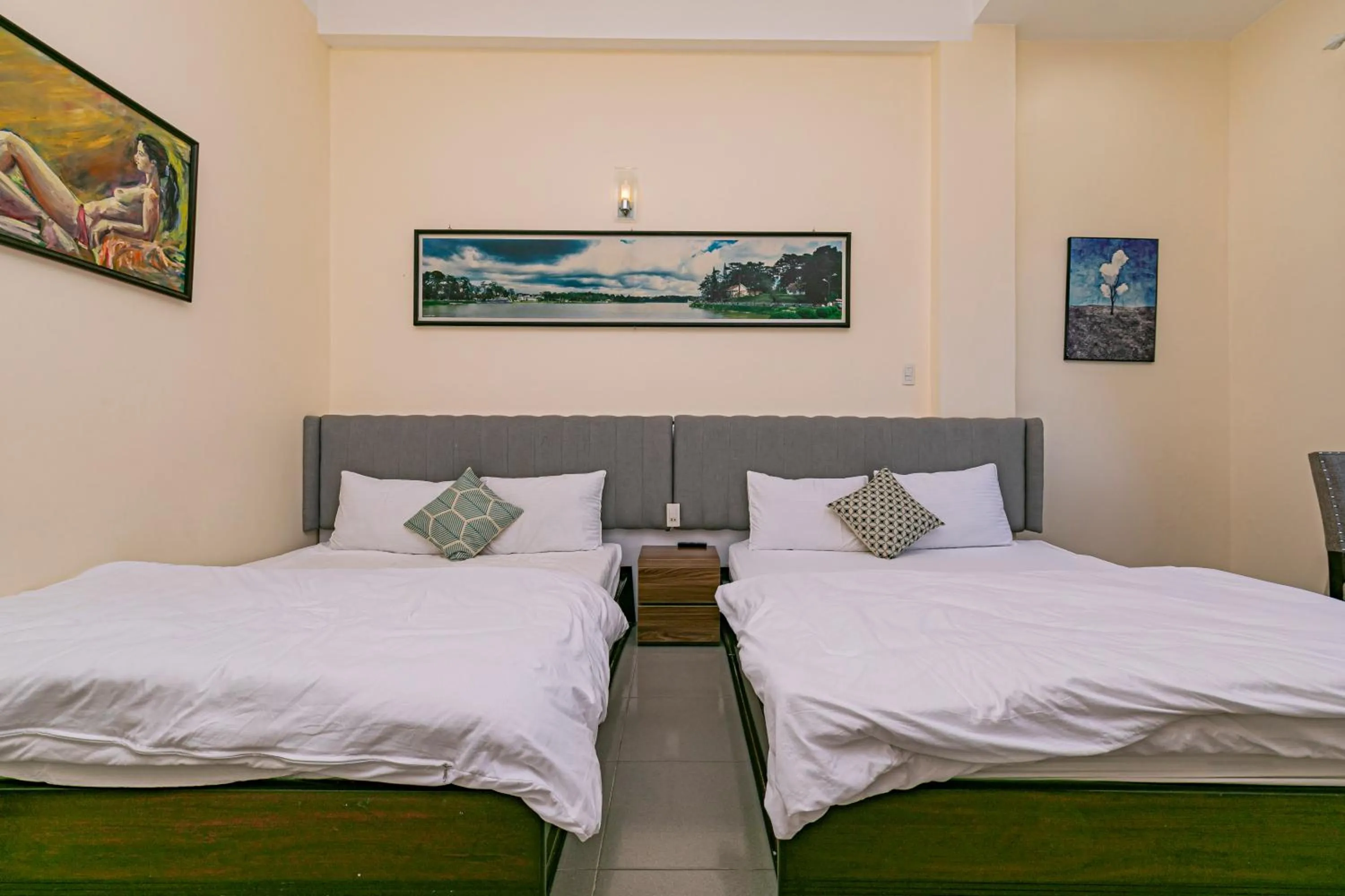 Bed in Thang Lap Hotel