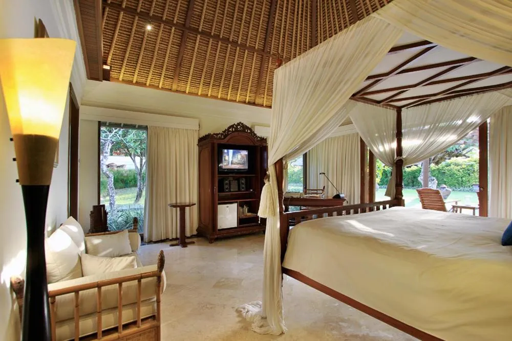 Day, Bed in Villa Hanani