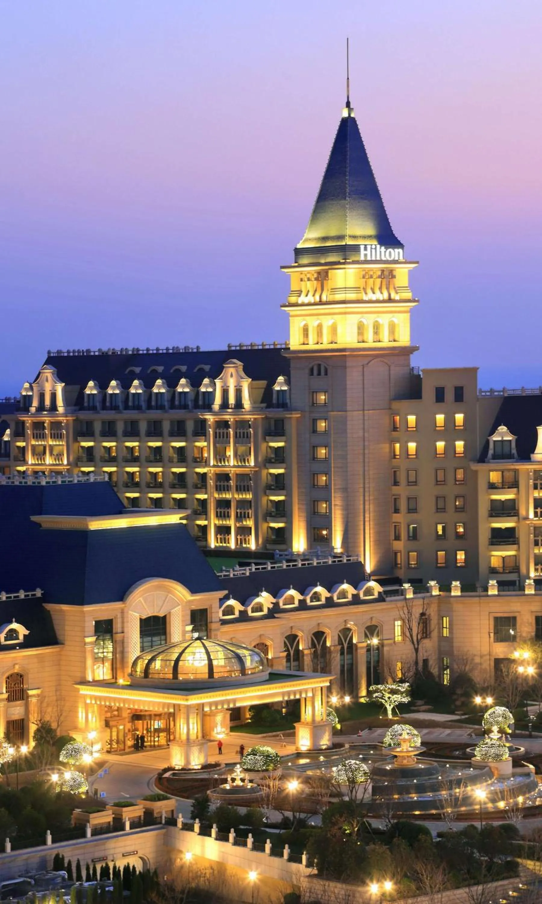 Property building in Hilton Qingdao Golden Beach 丨 10 mins' walk to Golden Beach and Beer City
