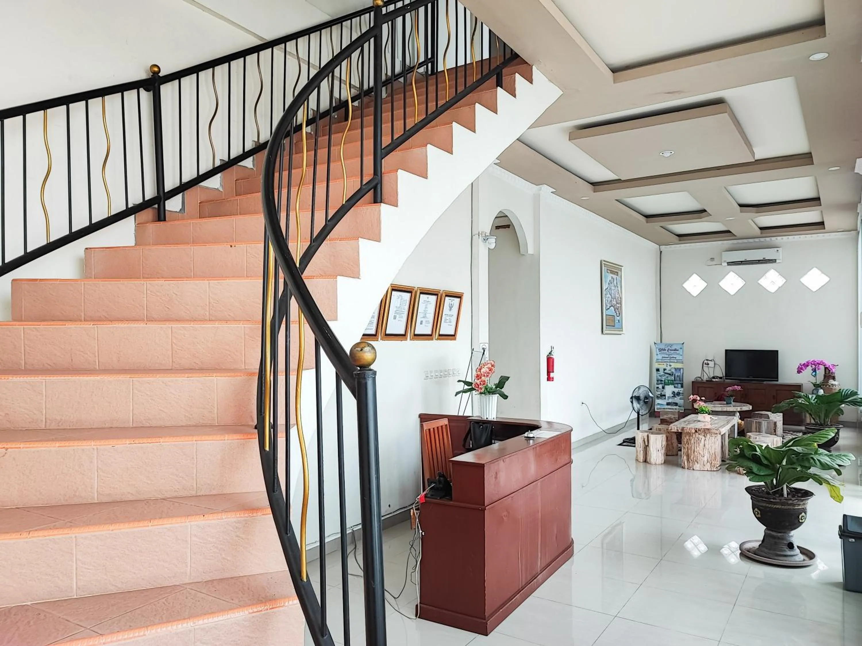 Property building in RedDoorz Plus Syariah near Simpang Rimbo Jambi 2