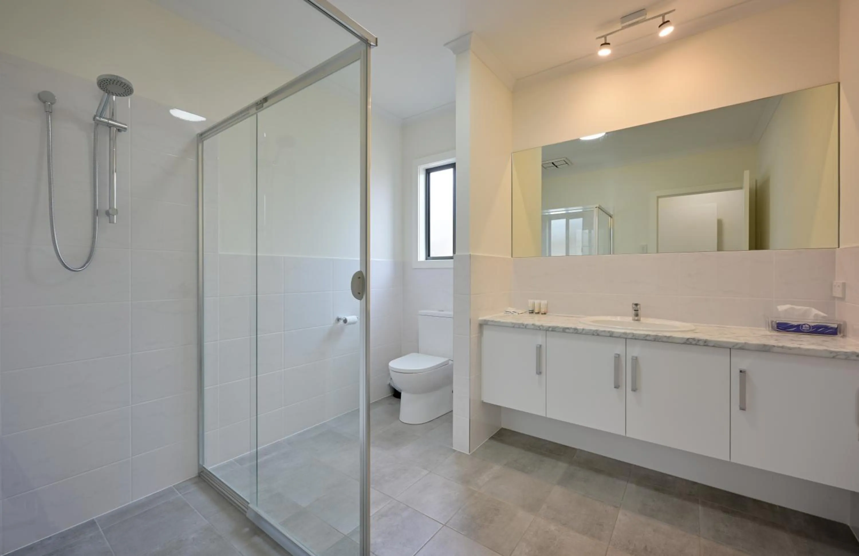 Bathroom in Comfort Inn & Suites Augusta Westside