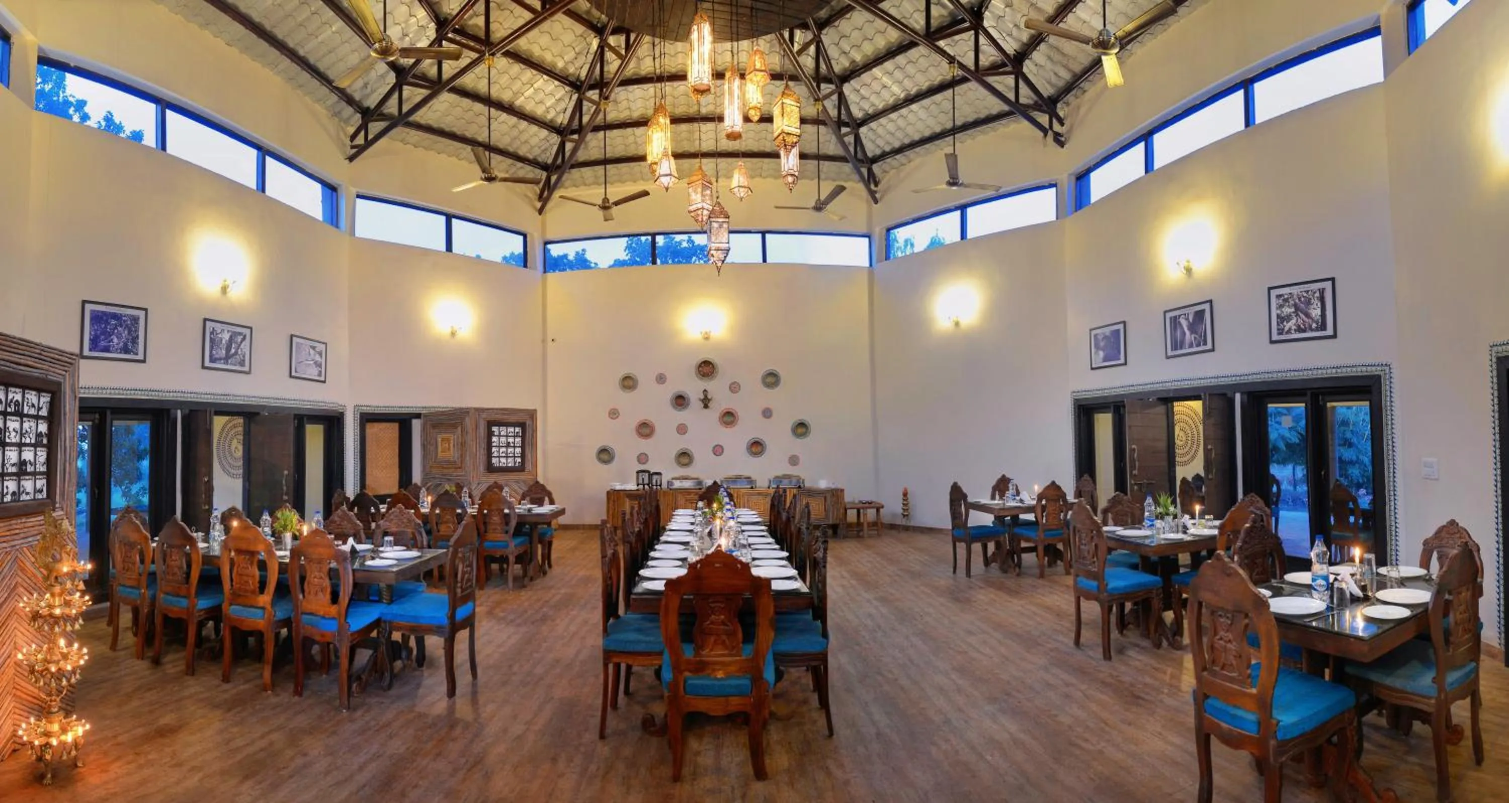 Restaurant/places to eat in Aranyak Resort
