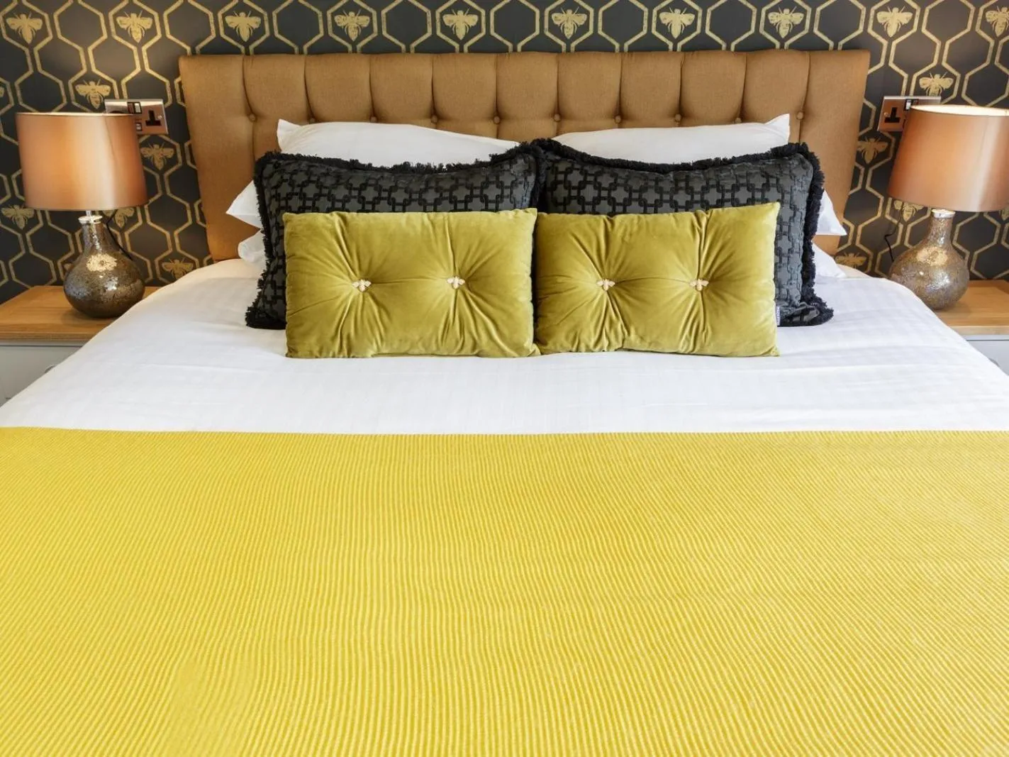 Bedroom, Bed in The Orange Tree Thornham