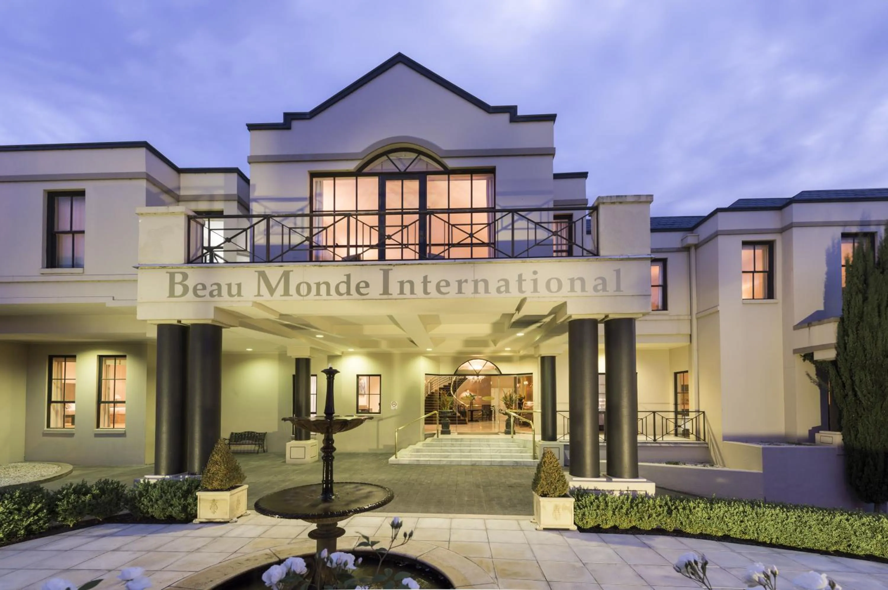 Facade/entrance in Beau Monde International