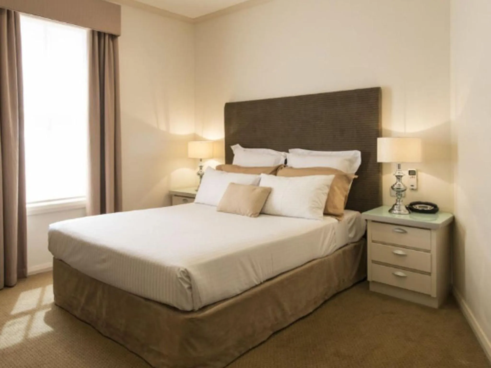 cot in Beau Monde International