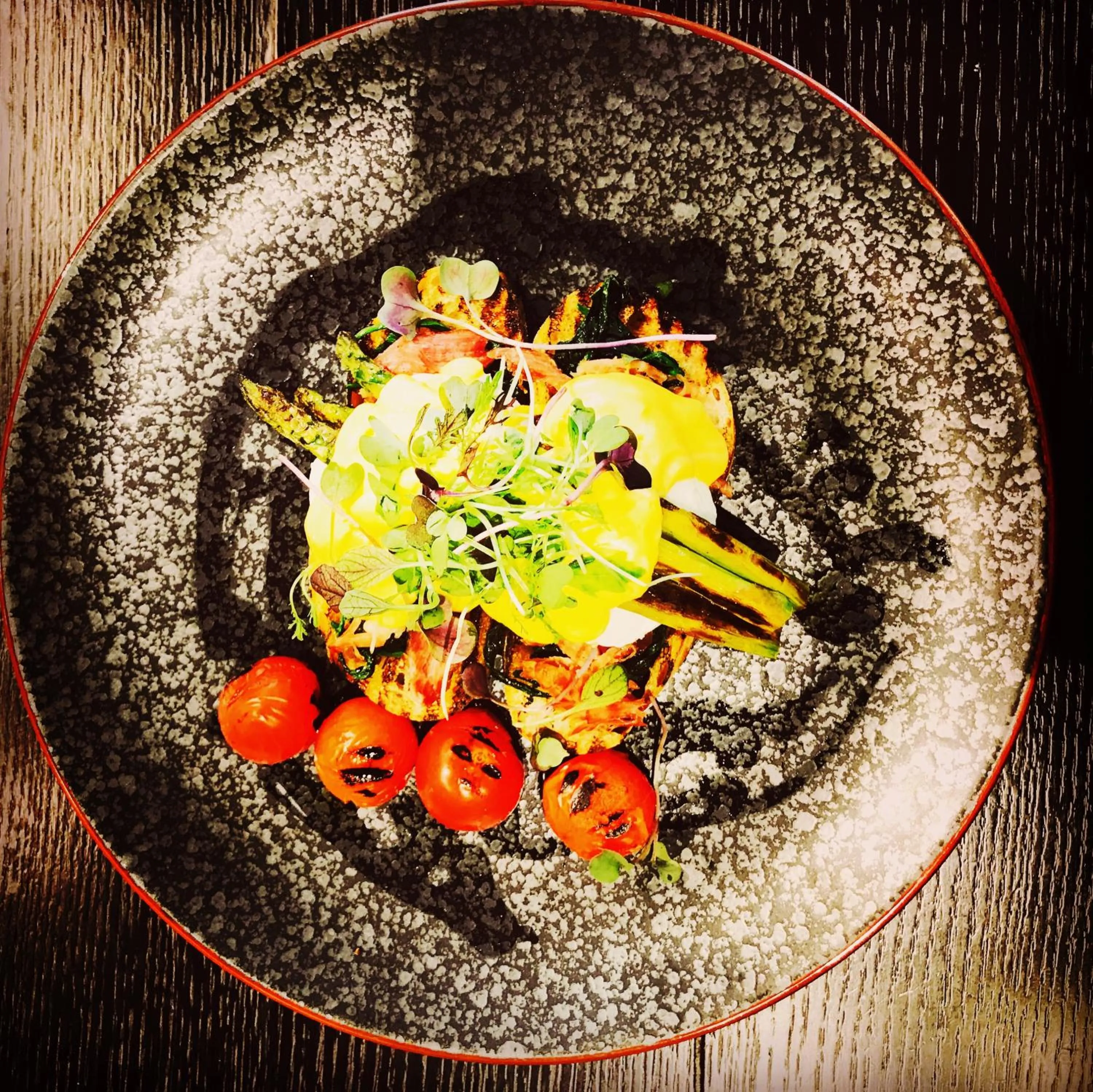 Breakfast in Beau Monde International