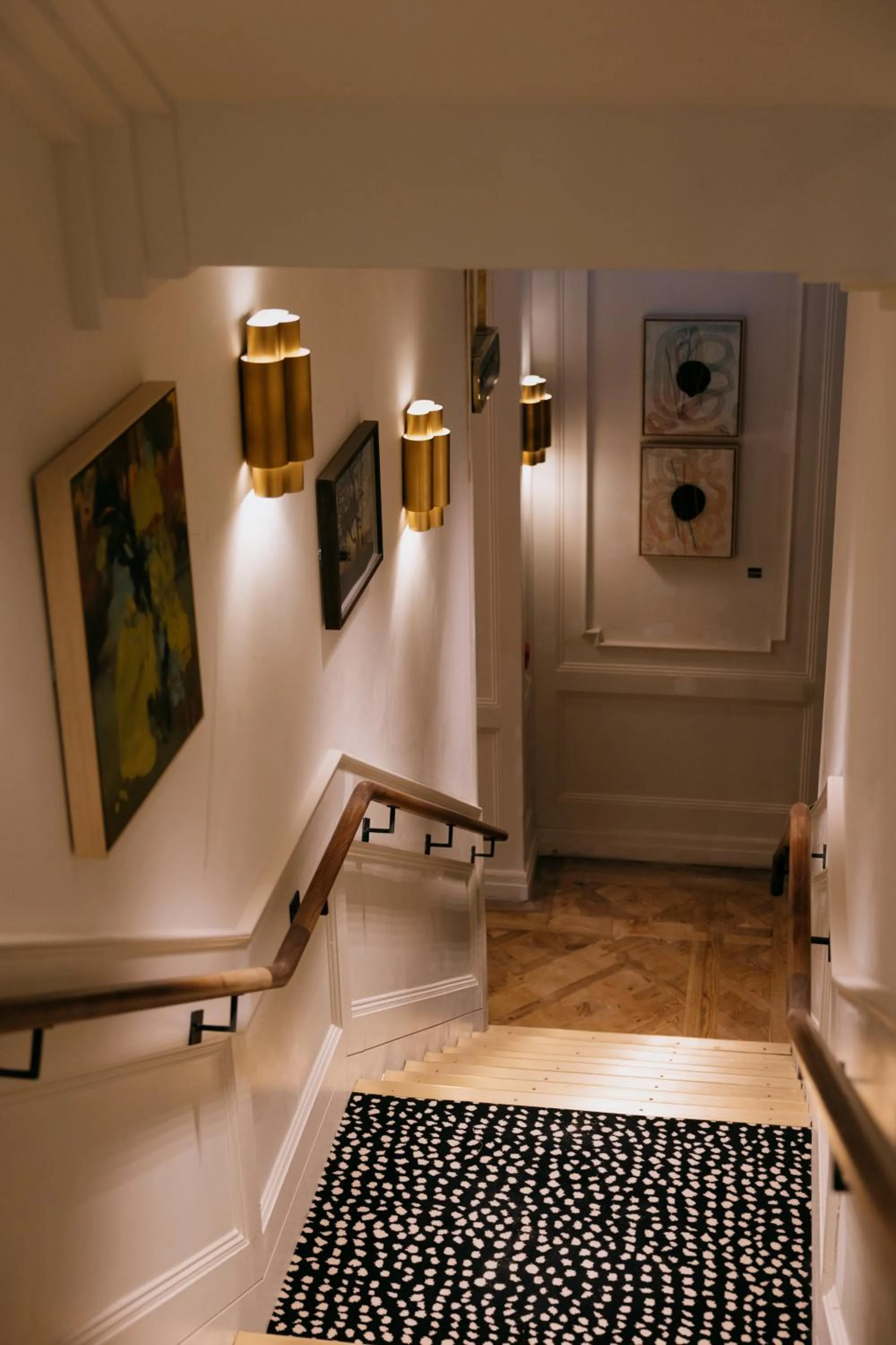 Photo of the whole room in The Leinster