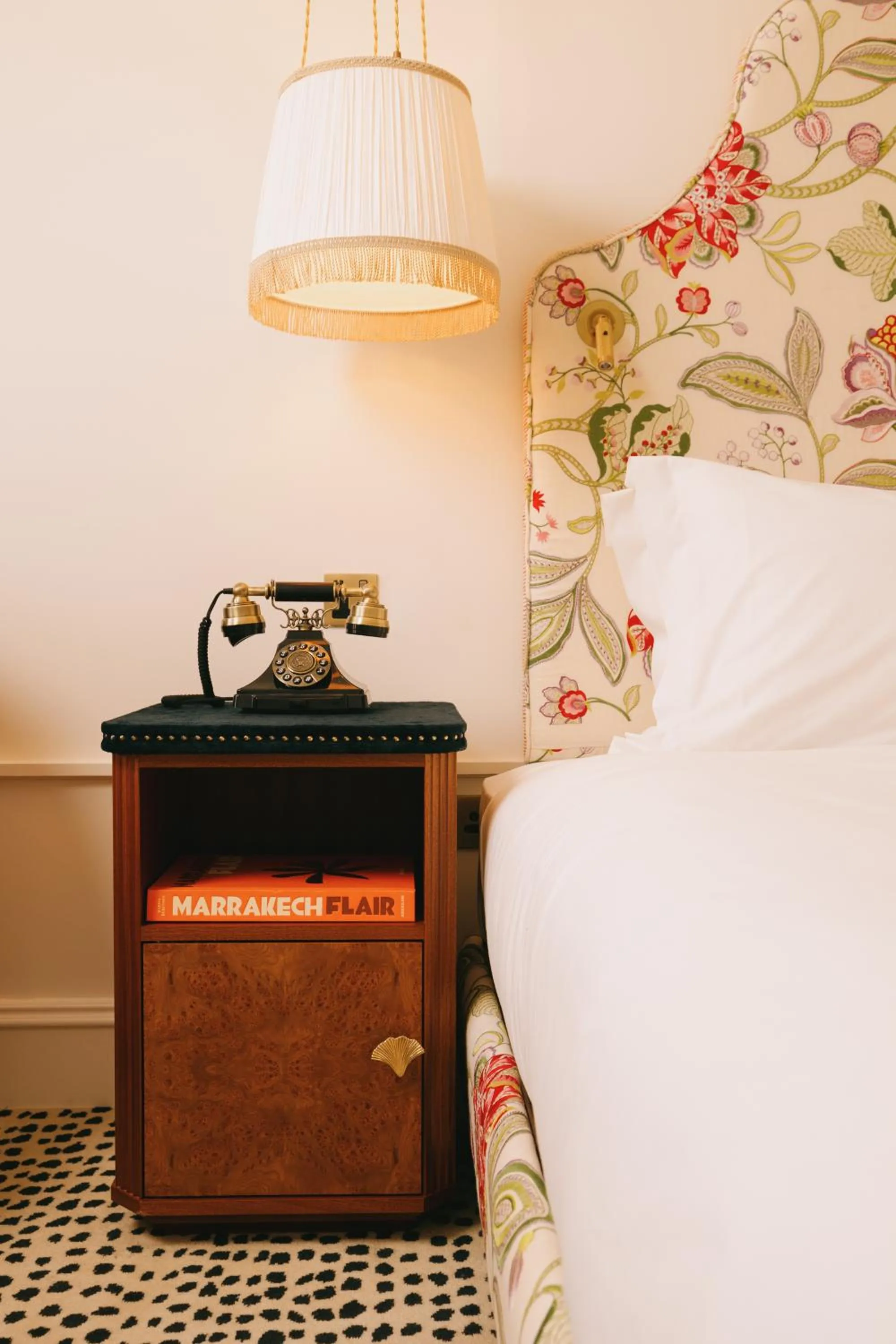 Bedroom, Bed in The Leinster