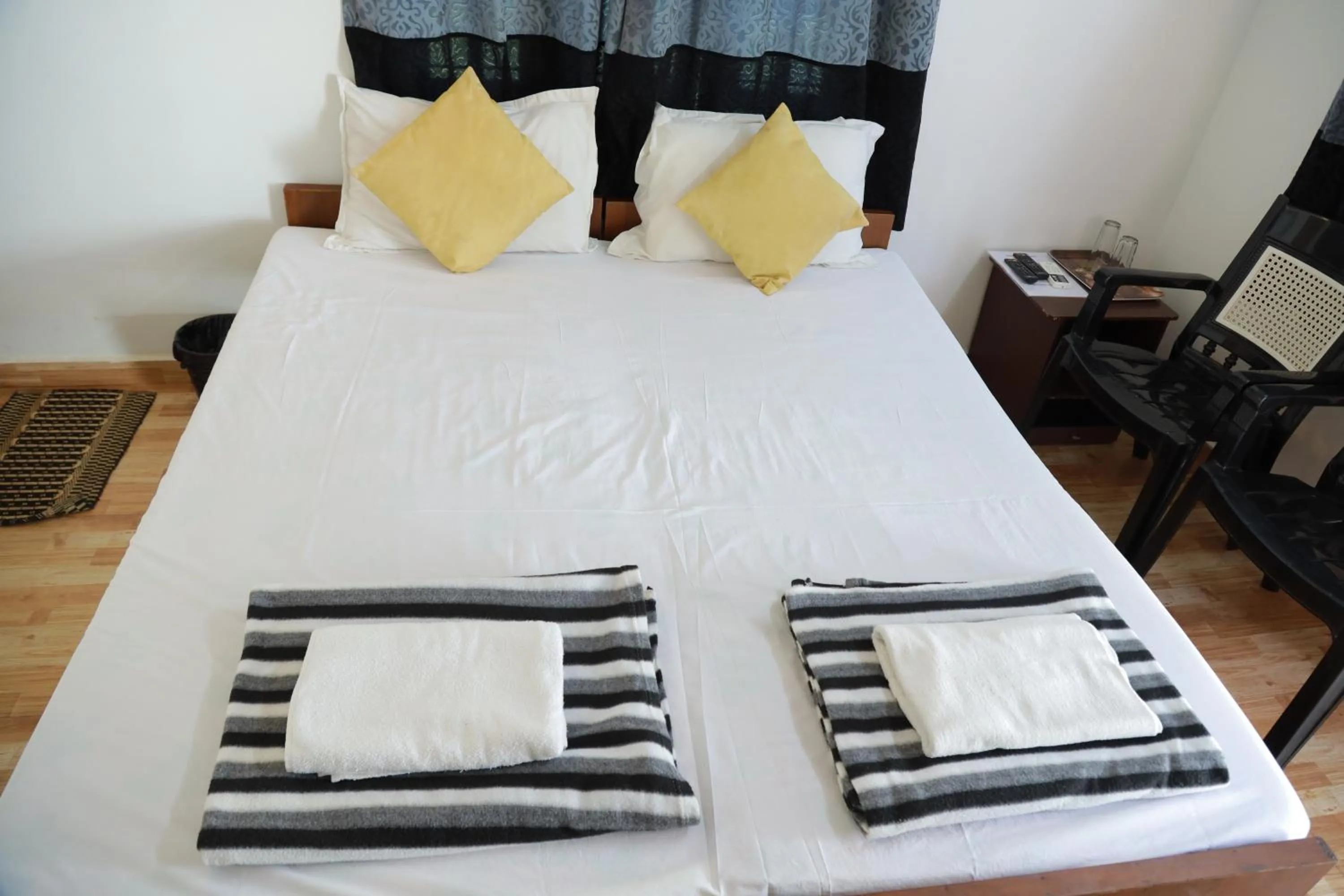 Bed in Baywatch Beach Resort