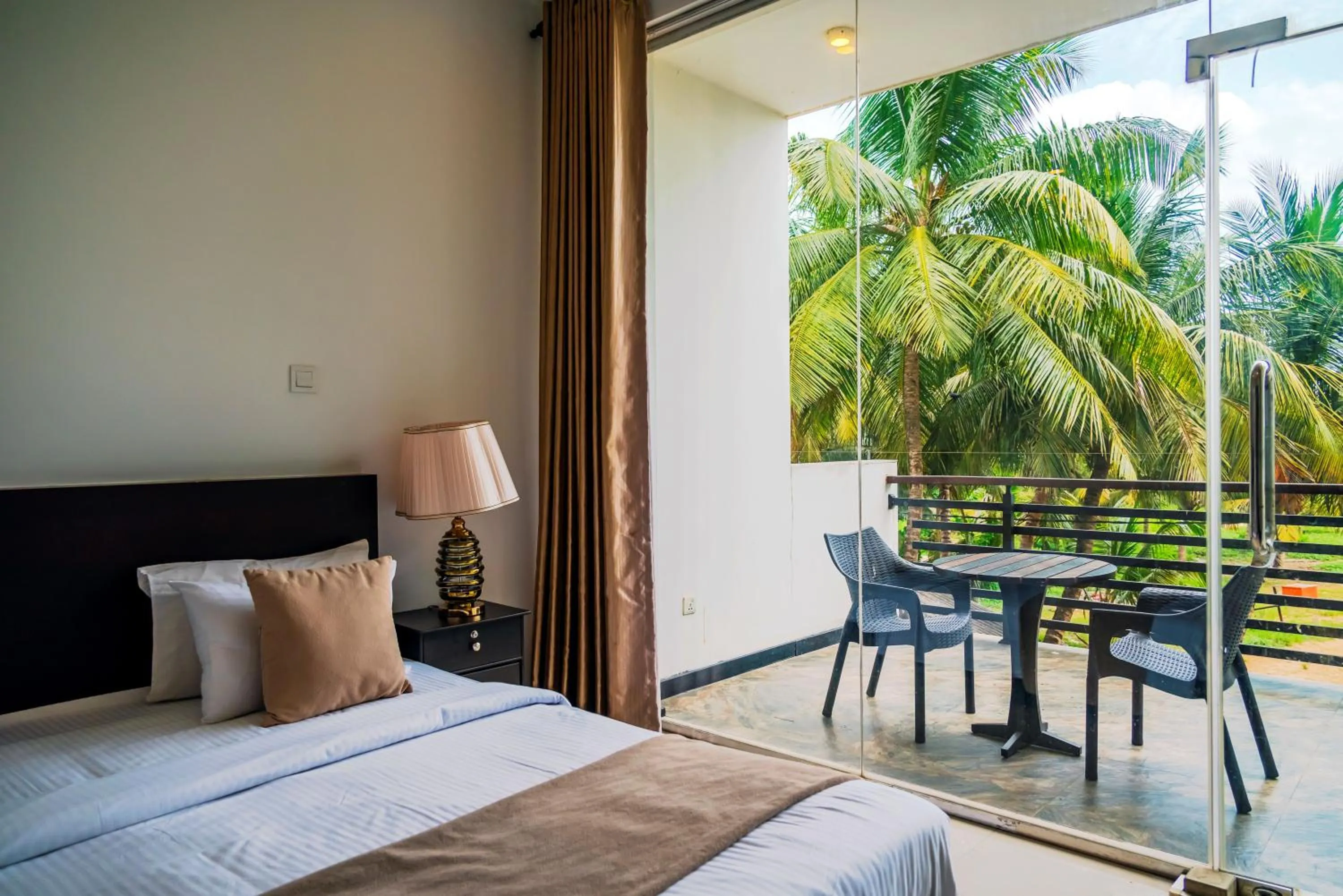 Bedroom in Beverly Beach Negombo