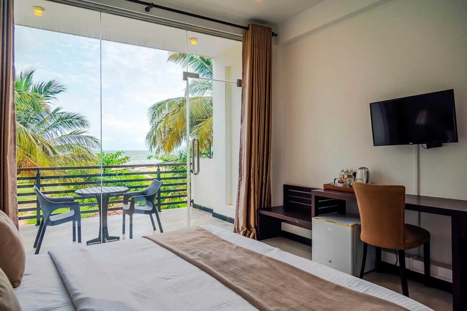 Day in Beverly Beach Negombo