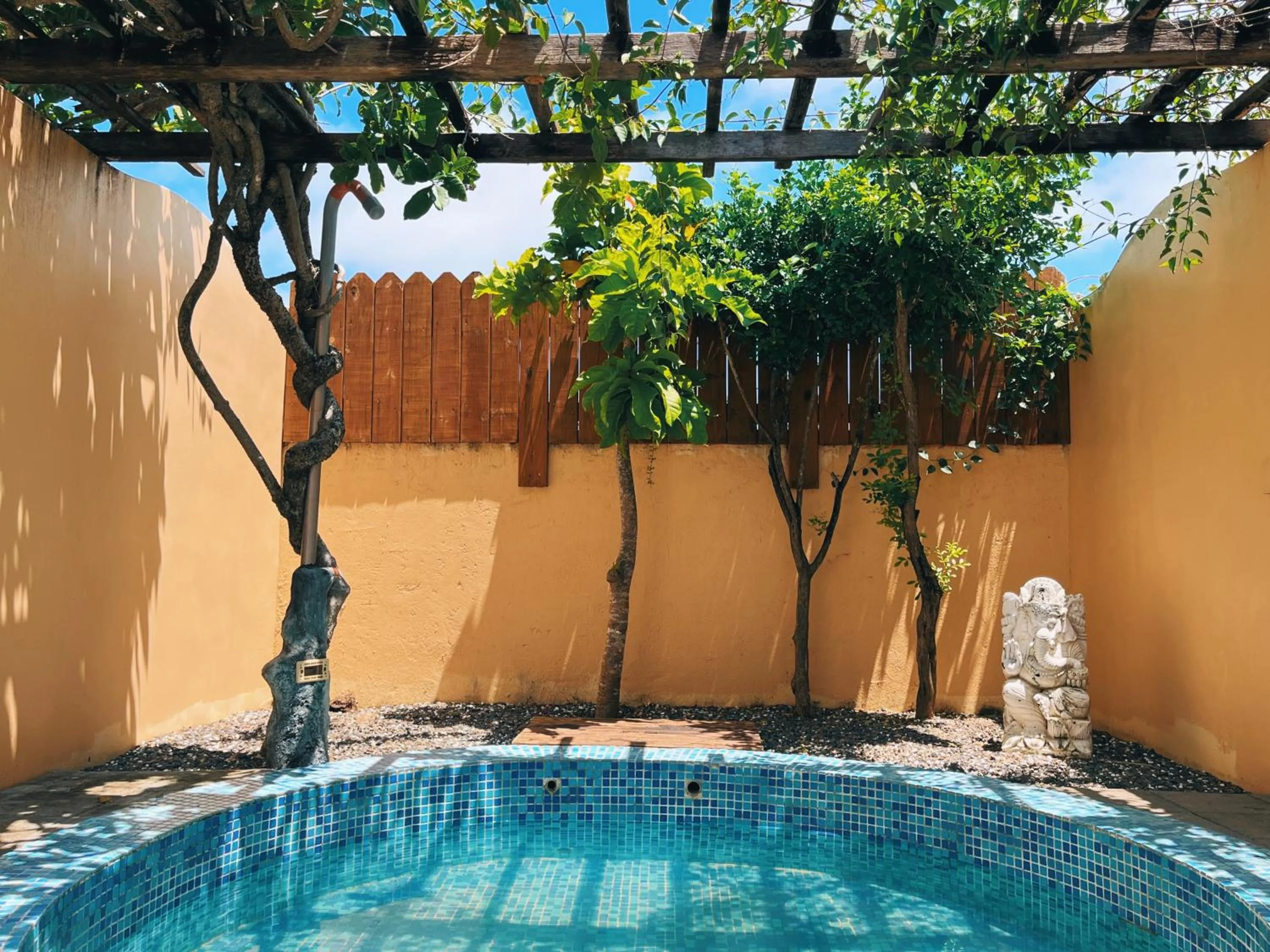 Pool view in Ding Jia Garden Resort