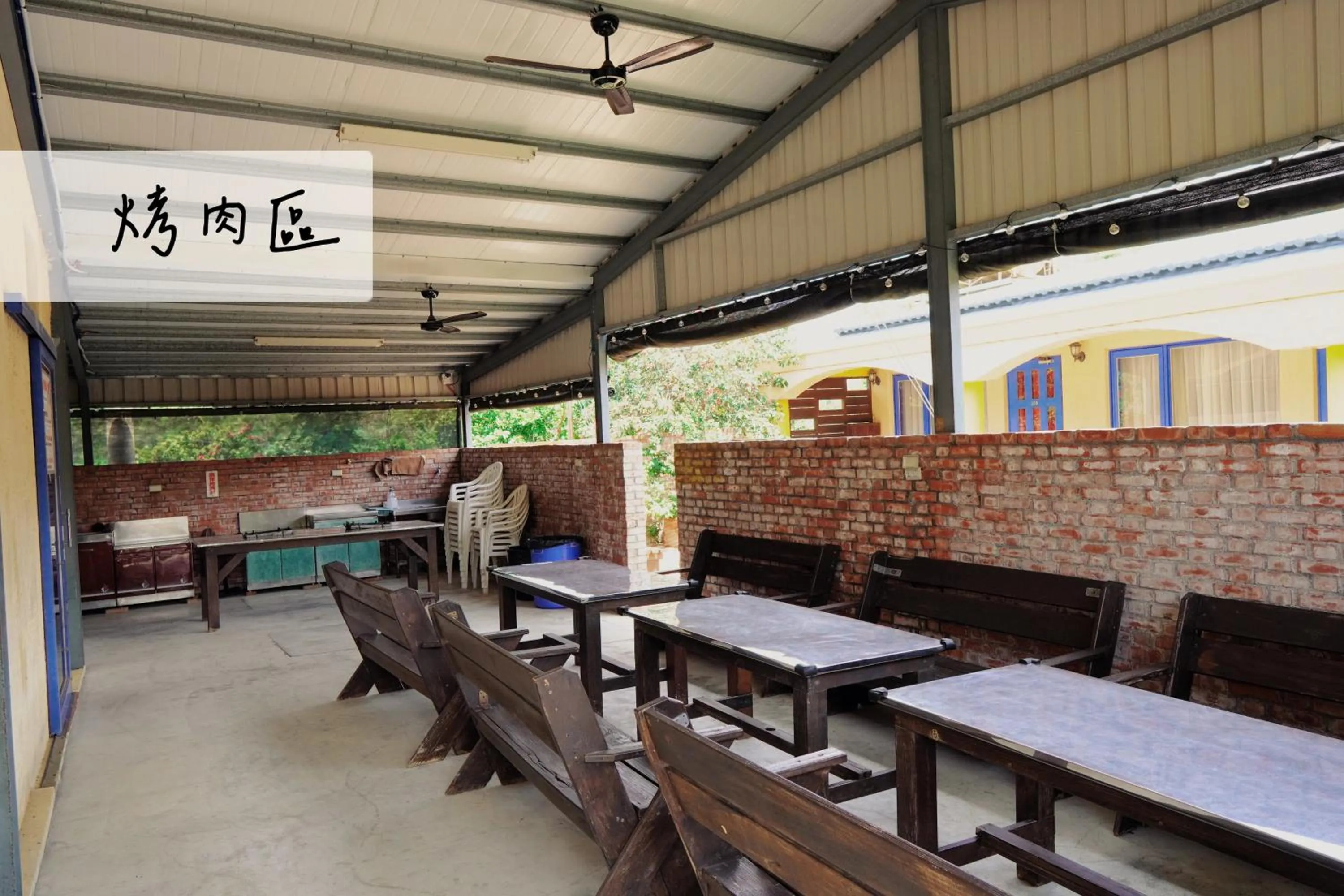 Patio in Ding Jia Garden Resort