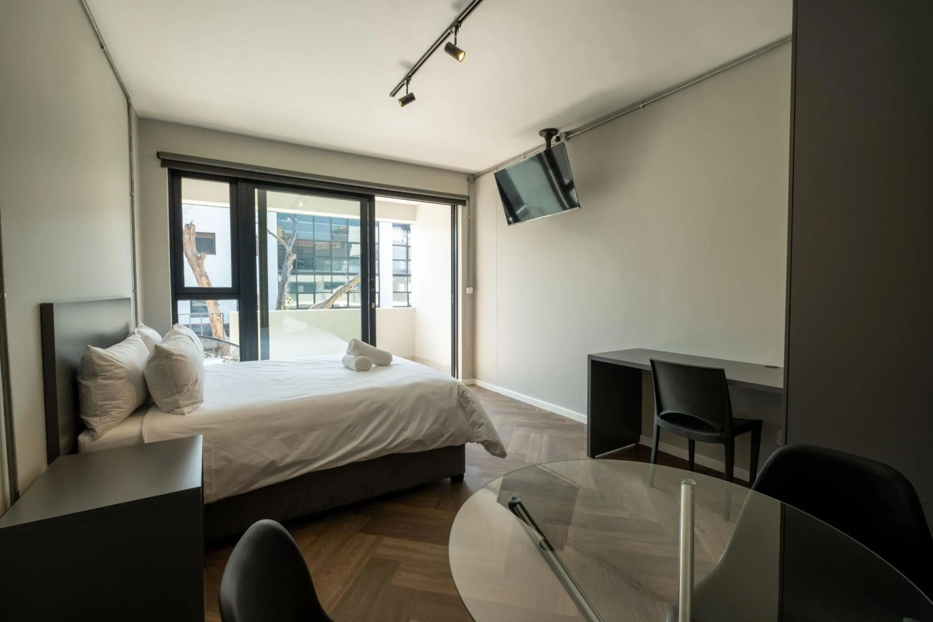 Bed in Inn & Out Plus Rosebank