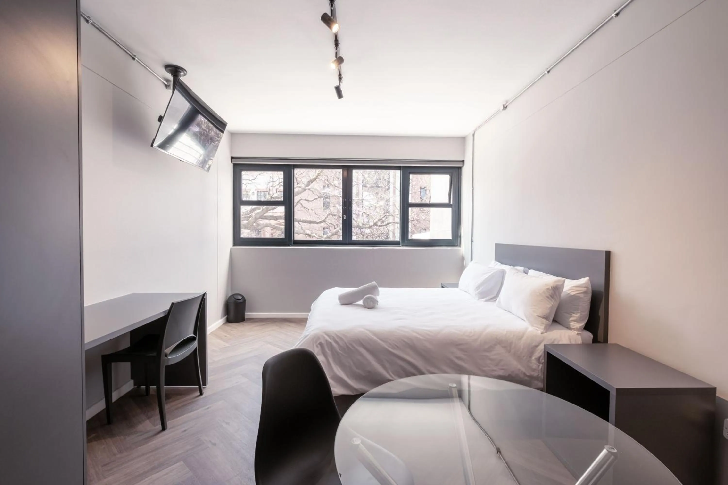 Bed in Inn & Out Plus Rosebank