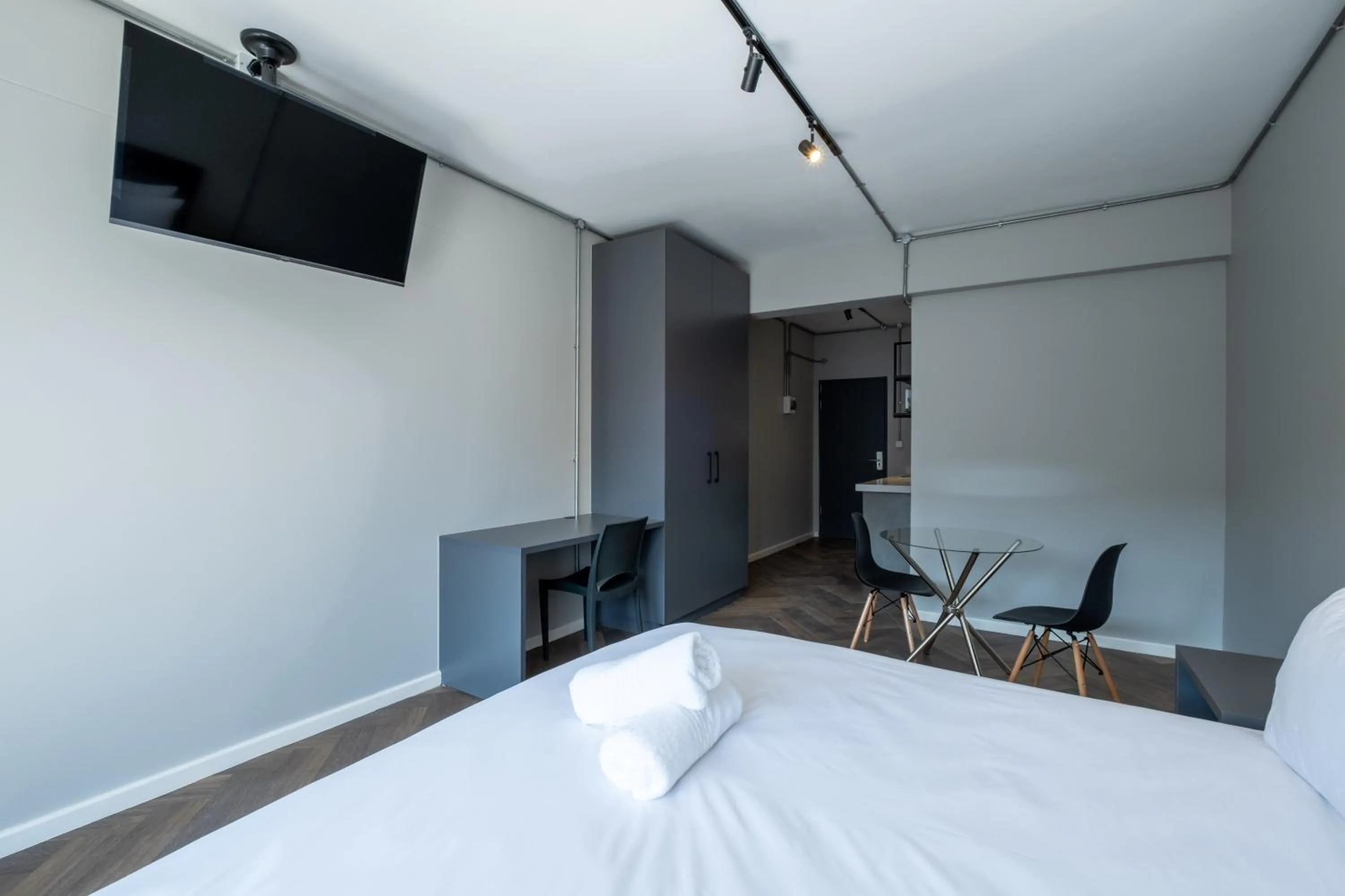 Bed in Inn & Out Plus Rosebank