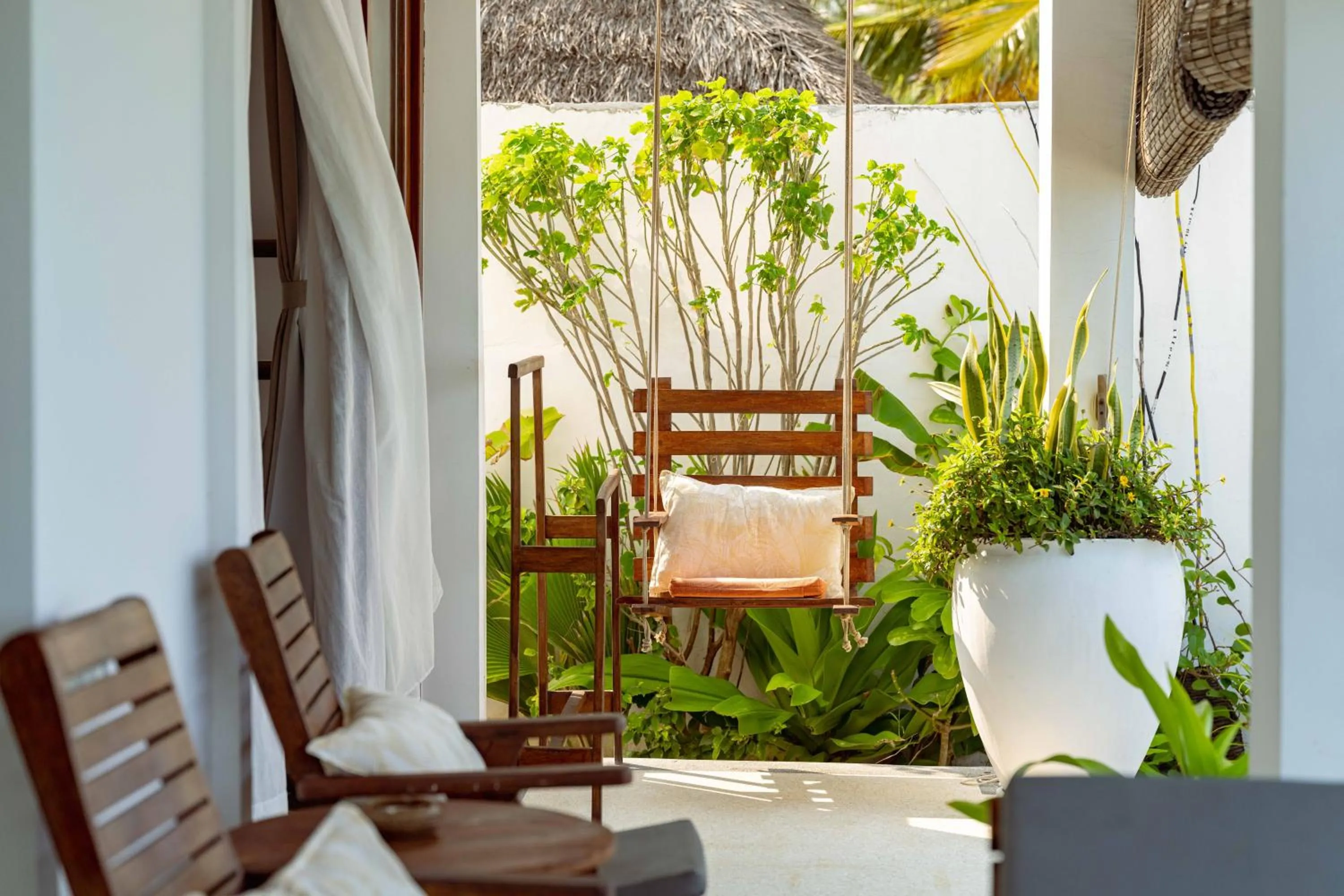 Garden in Babu Villas