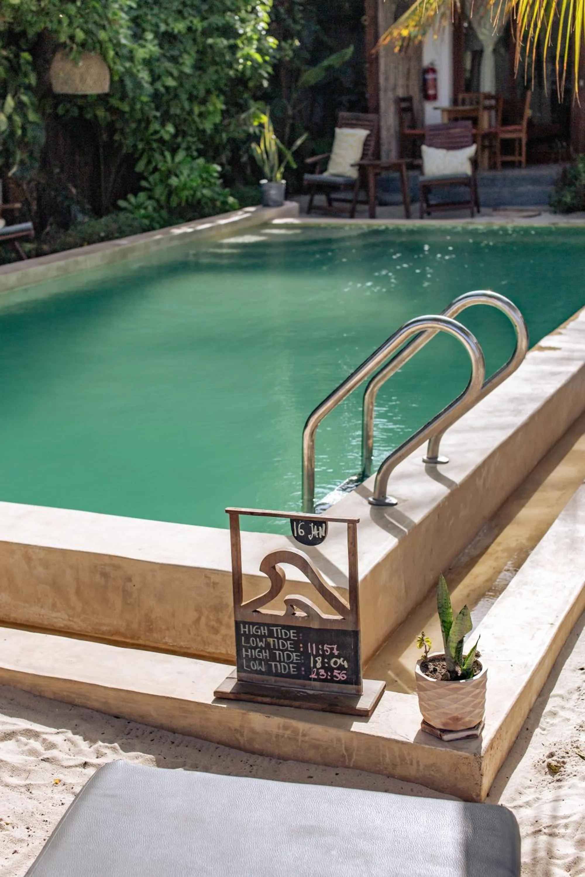 Garden in Babu Villas