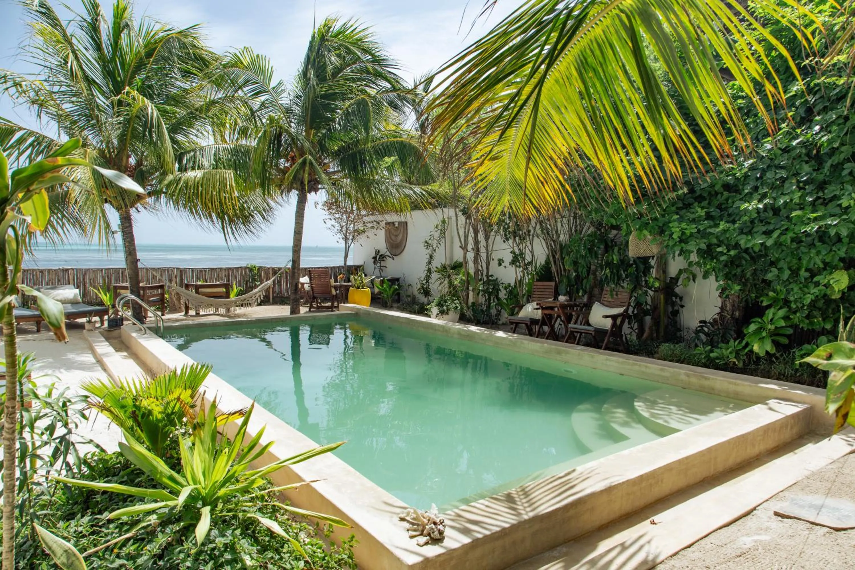 Swimming pool in Babu Villas
