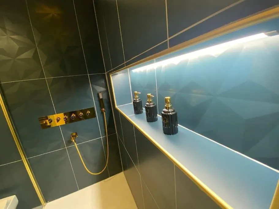 La Suite Saphir – spa privatif