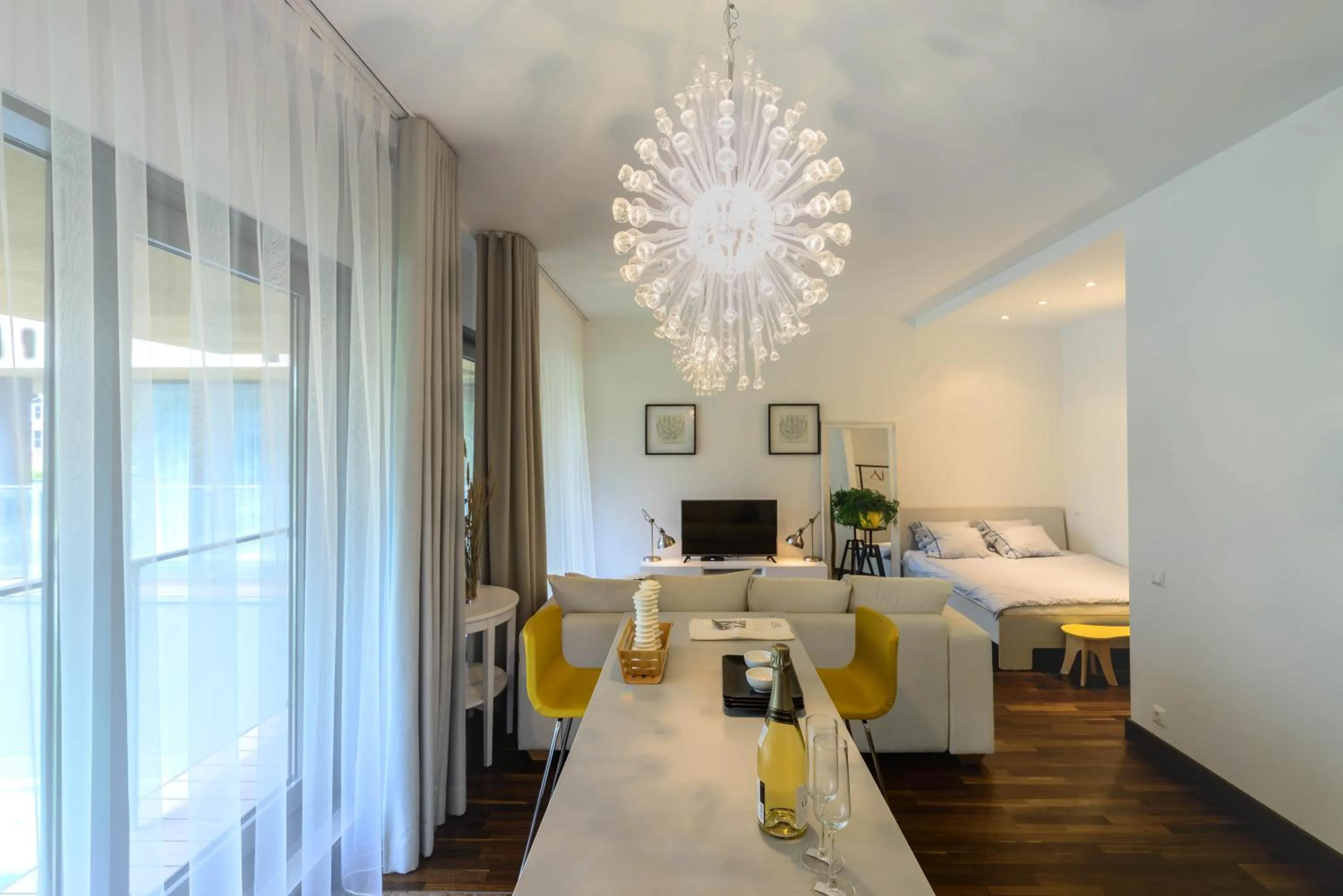 Living room, Bed in Saules Club Apart Hotel