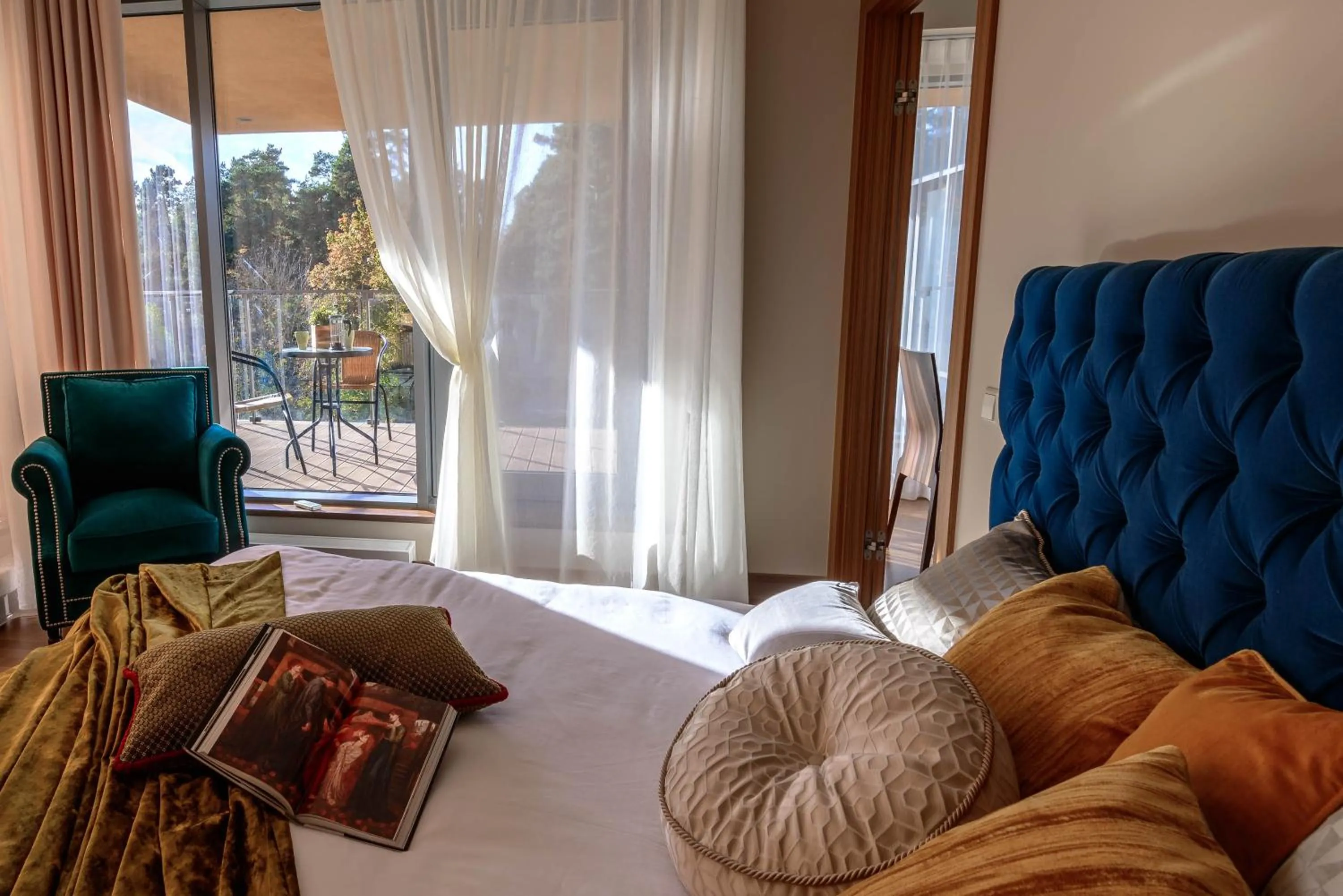 Patio, Bed in Saules Club Apart Hotel