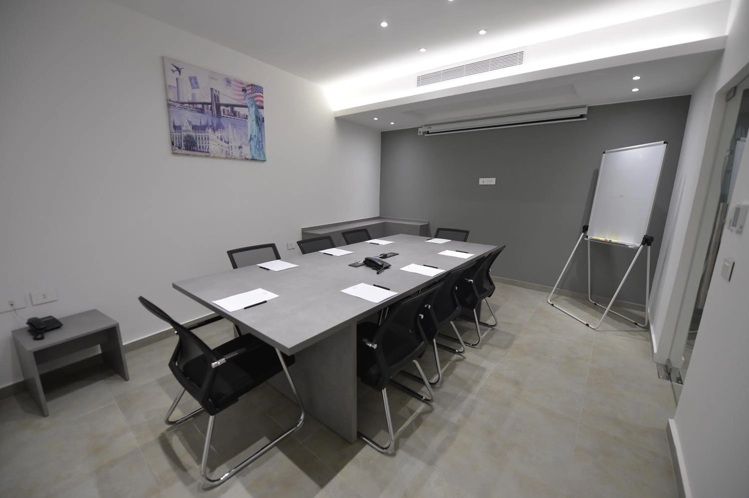 Meeting/conference room in Zett hotel